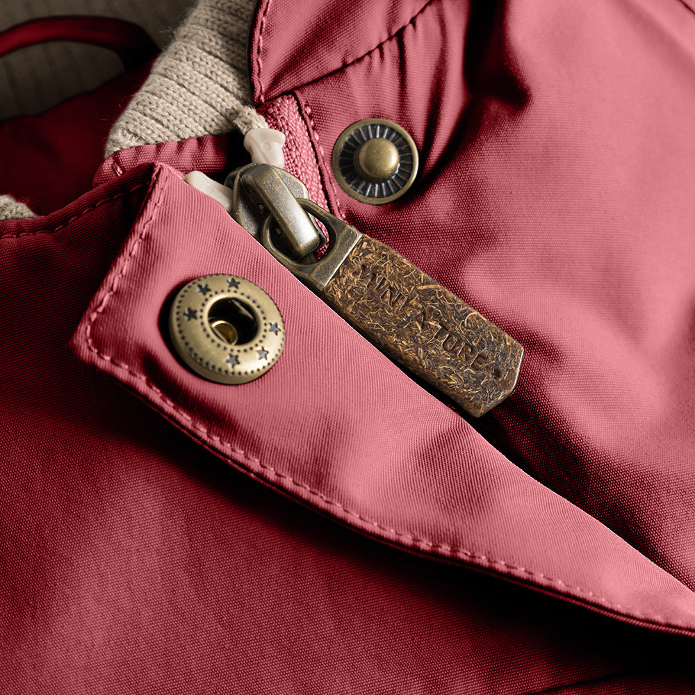 MATWANG Winterjacke mit Fleecefutter und Fellbesatz. GRS
