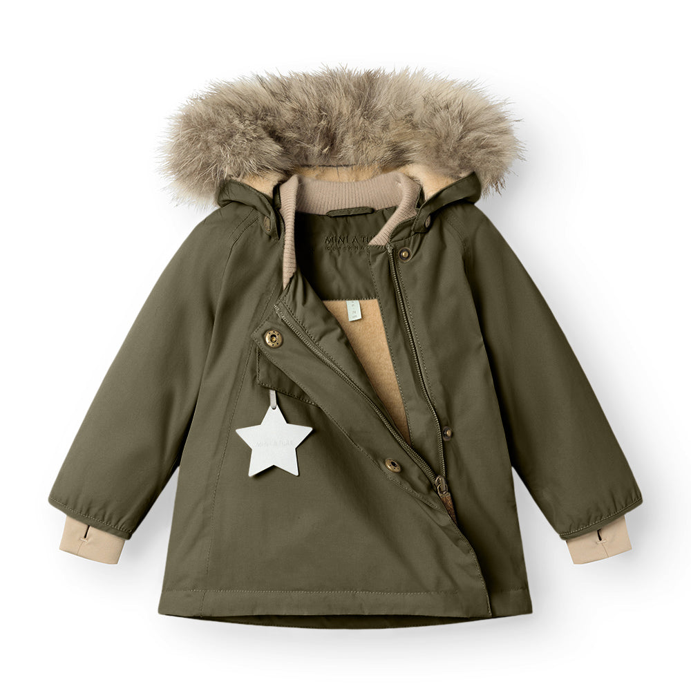 MATWANG Winterjacke mit Fleecefutter und Fellbesatz. GRS