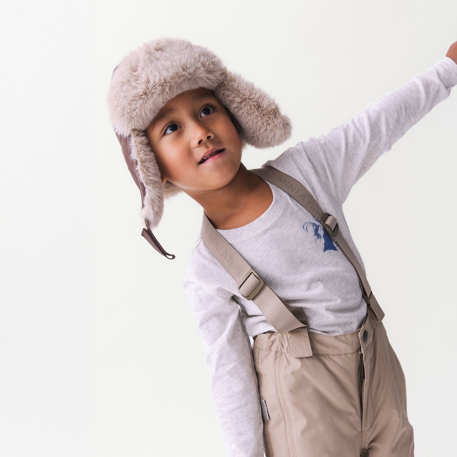 MATWITTE snow pants. GRS