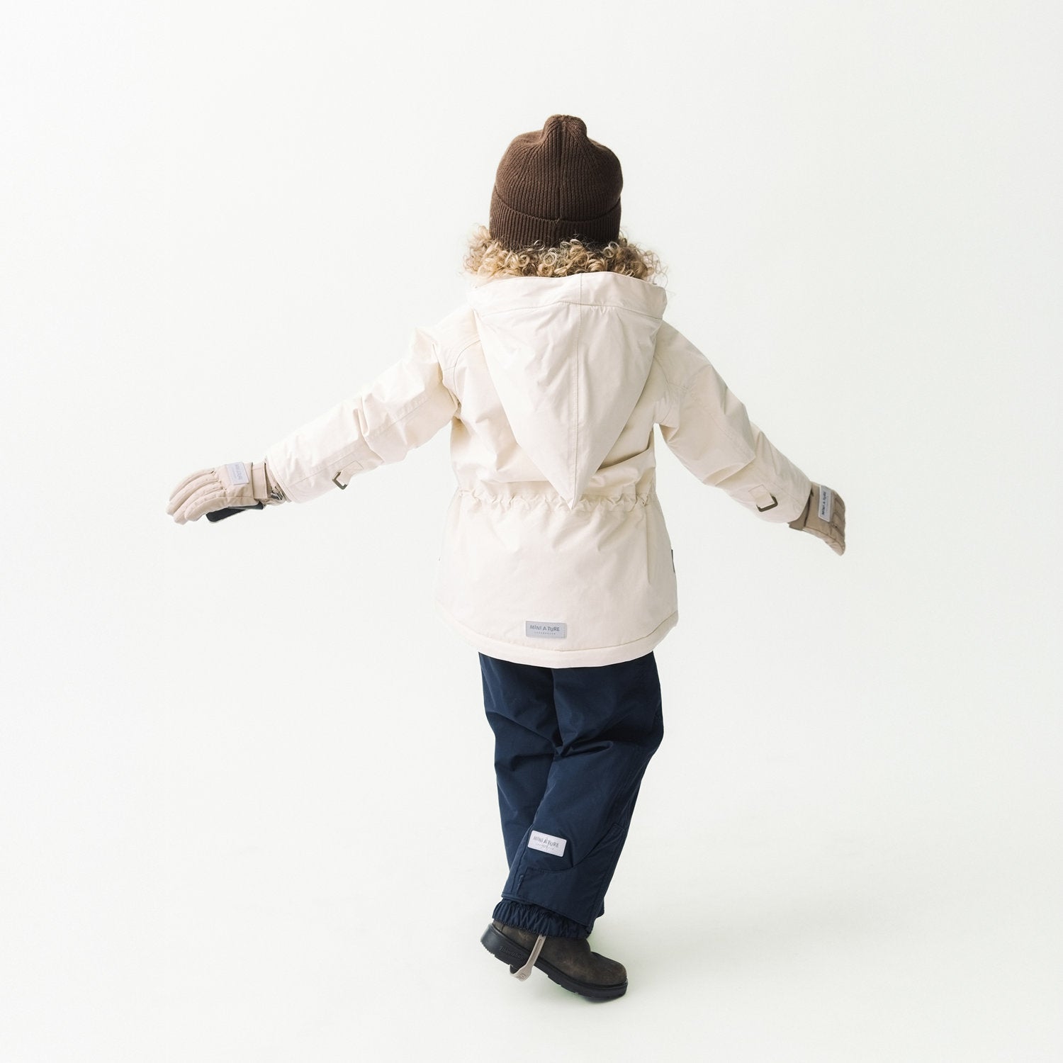 MATWITTE snow pants. GRS