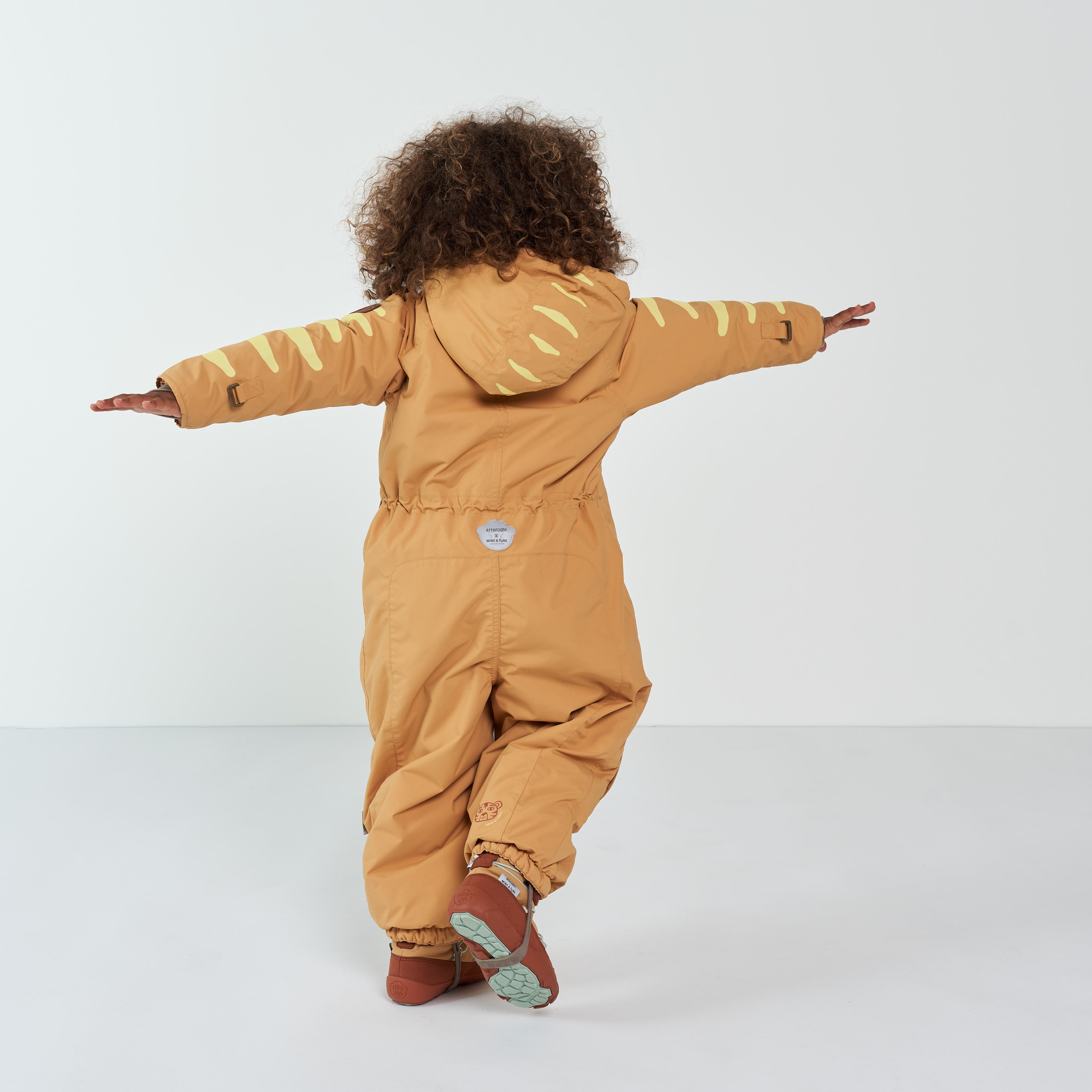 Asgerd snowsuit