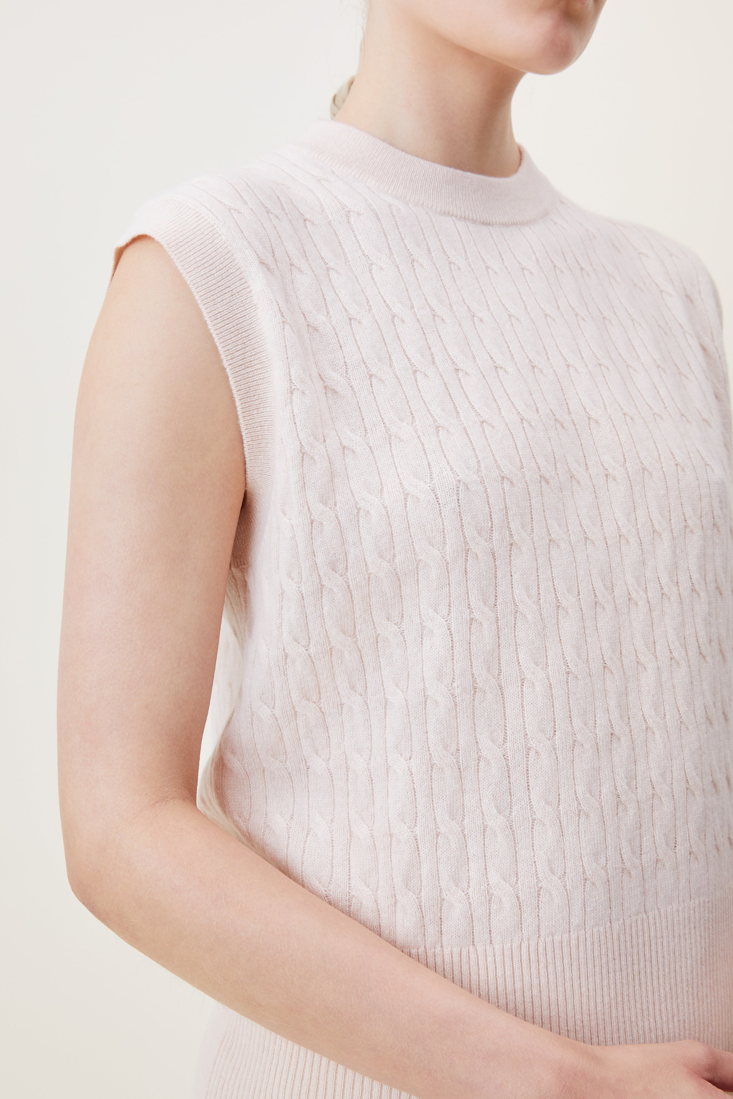 Lovechild 1979 Vilma Vest - Doeskin VEST 023 Doeskin