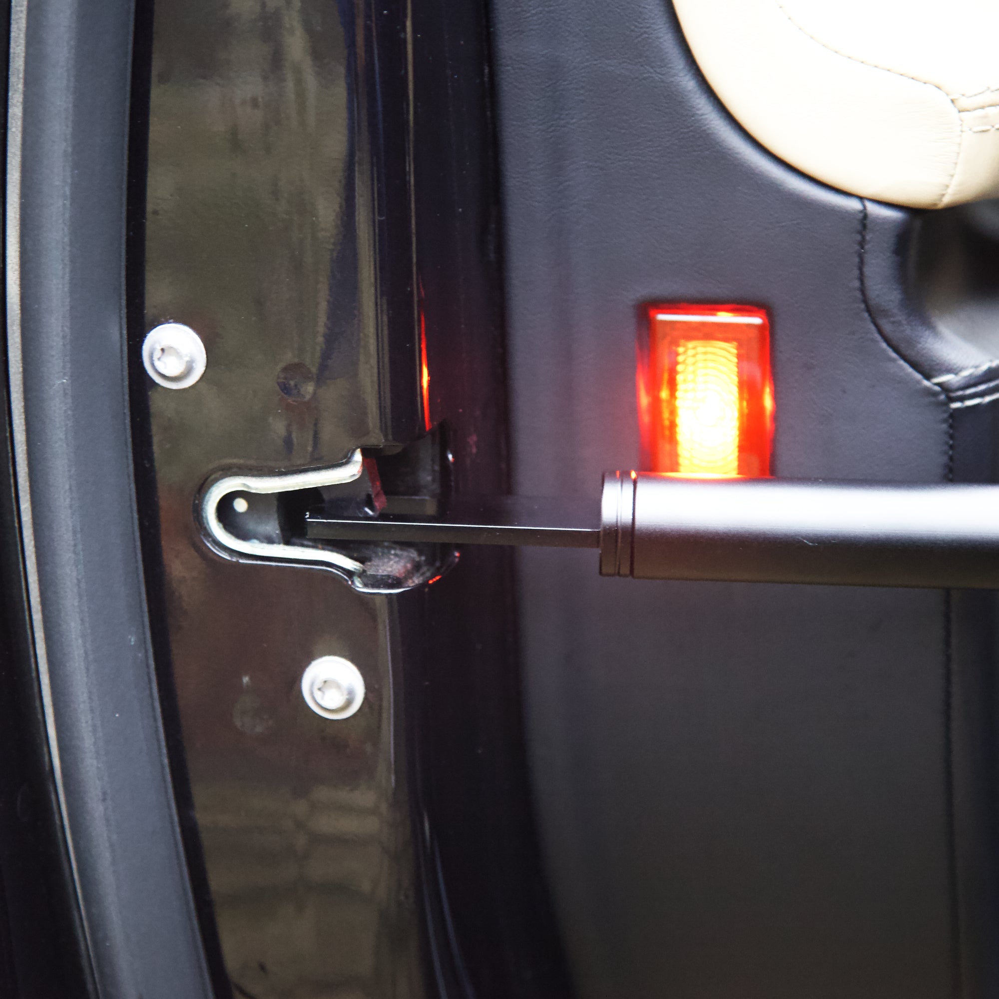 CCF Dør- og bagklapsholder