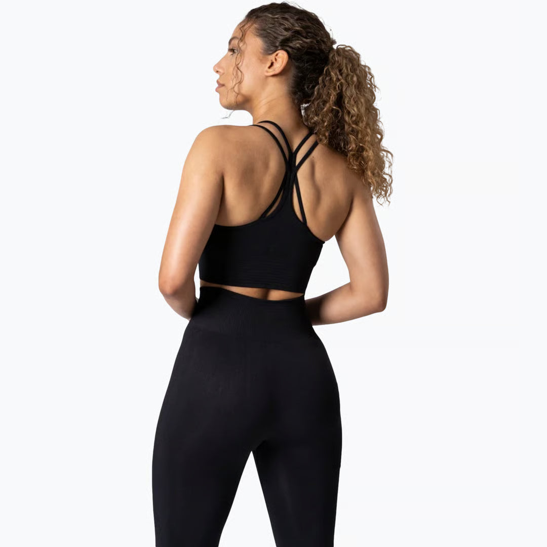 Define Seamless Sports BH