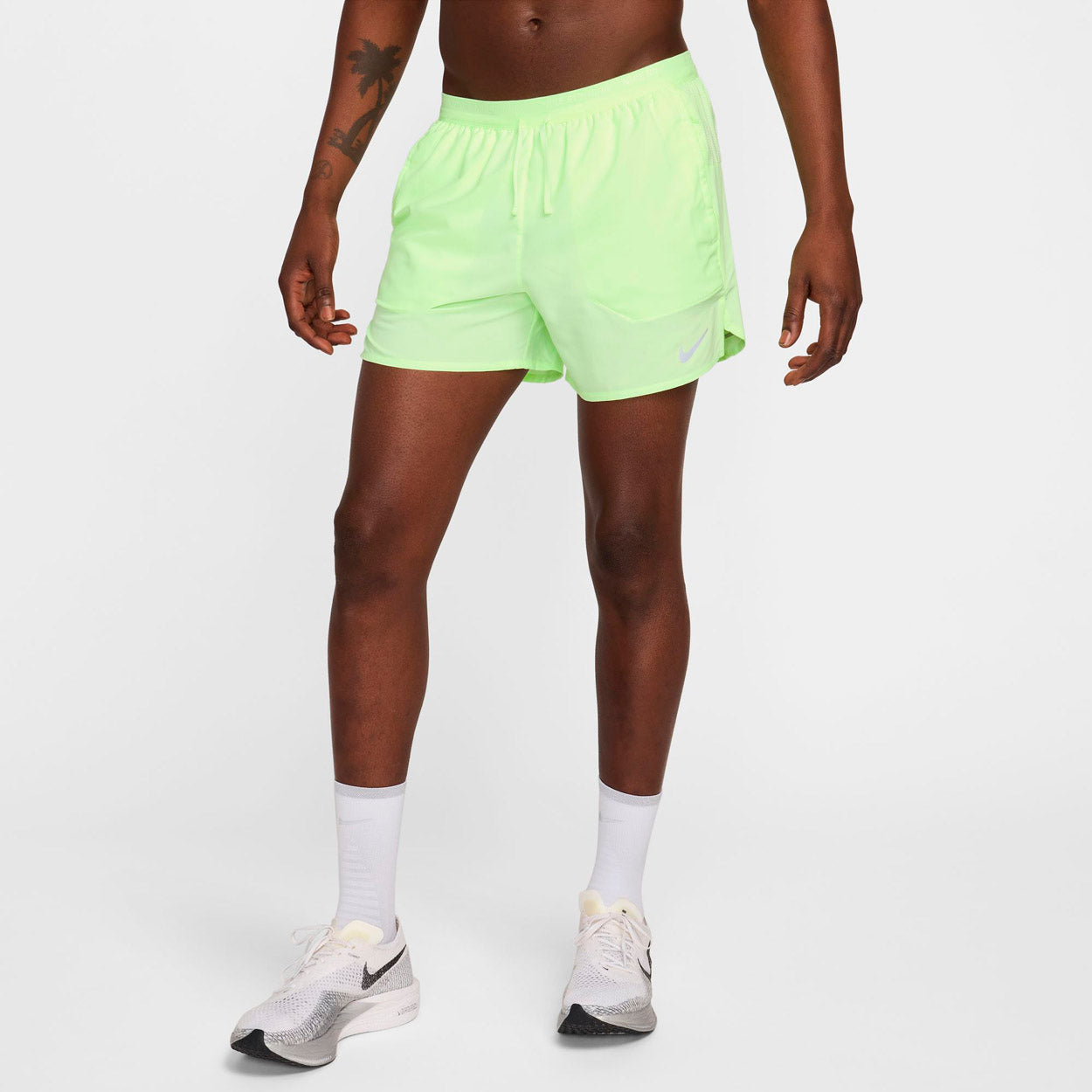 STRIDE DRI-FIT 5" LØBESHORTS