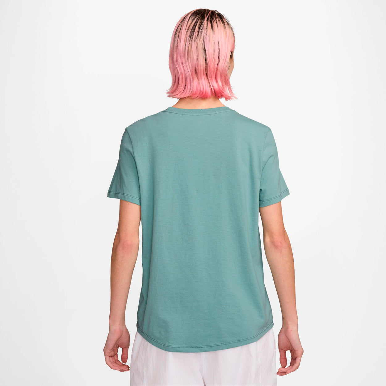 Sportswear Club Essentials T-shirt