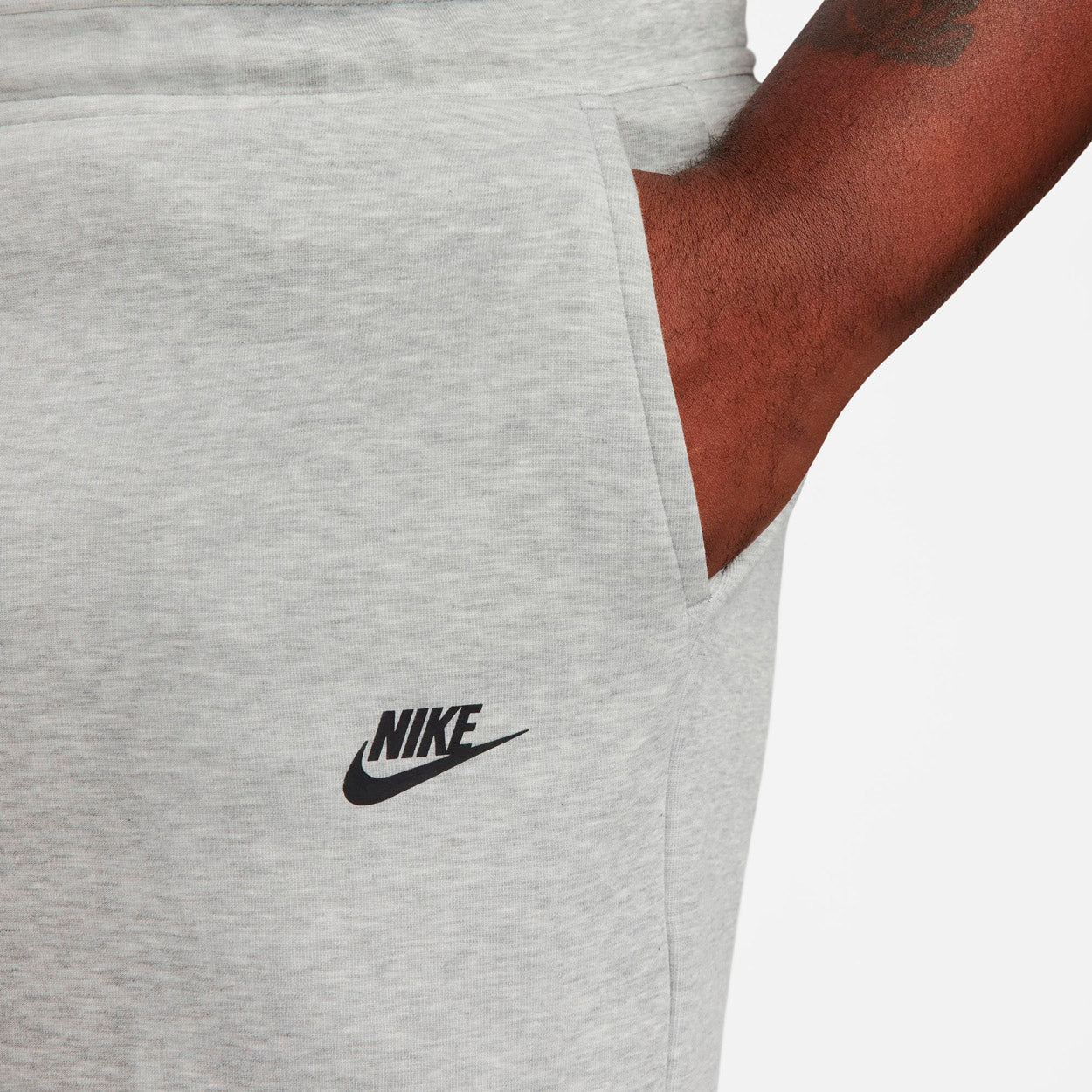 SPORTSWEAR TECH FLEECE SHORTS