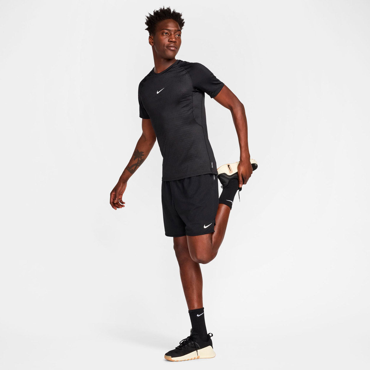 TOTALITY BREATHE DRI-FIT SHORTS