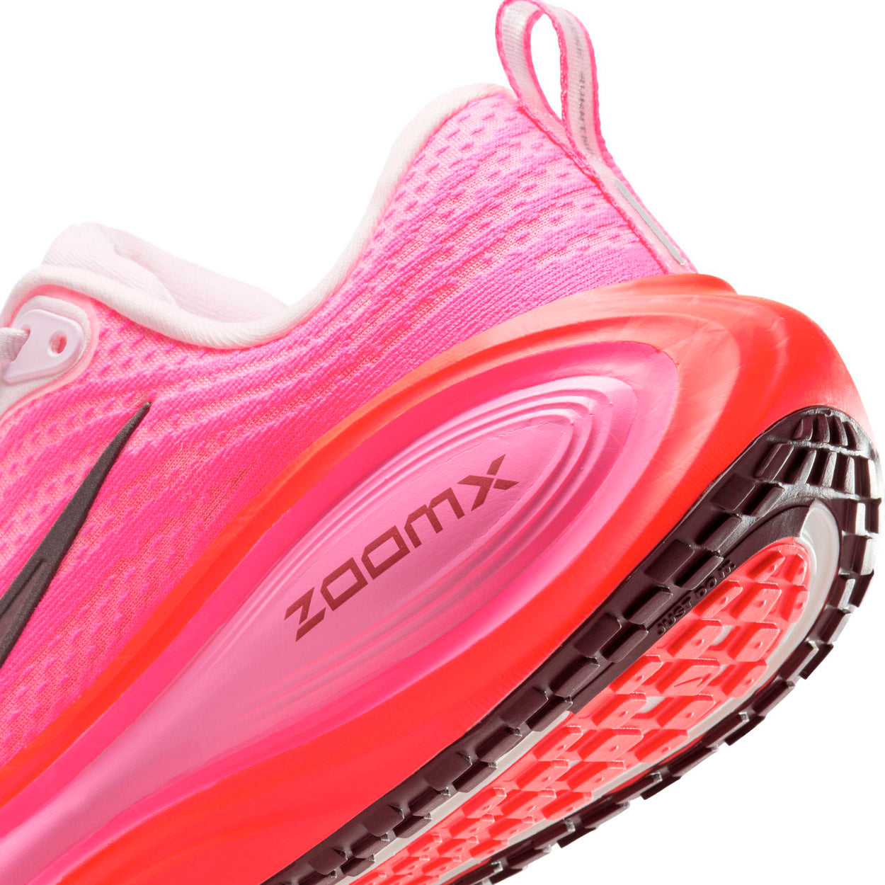 Vomero Plus Løbesko