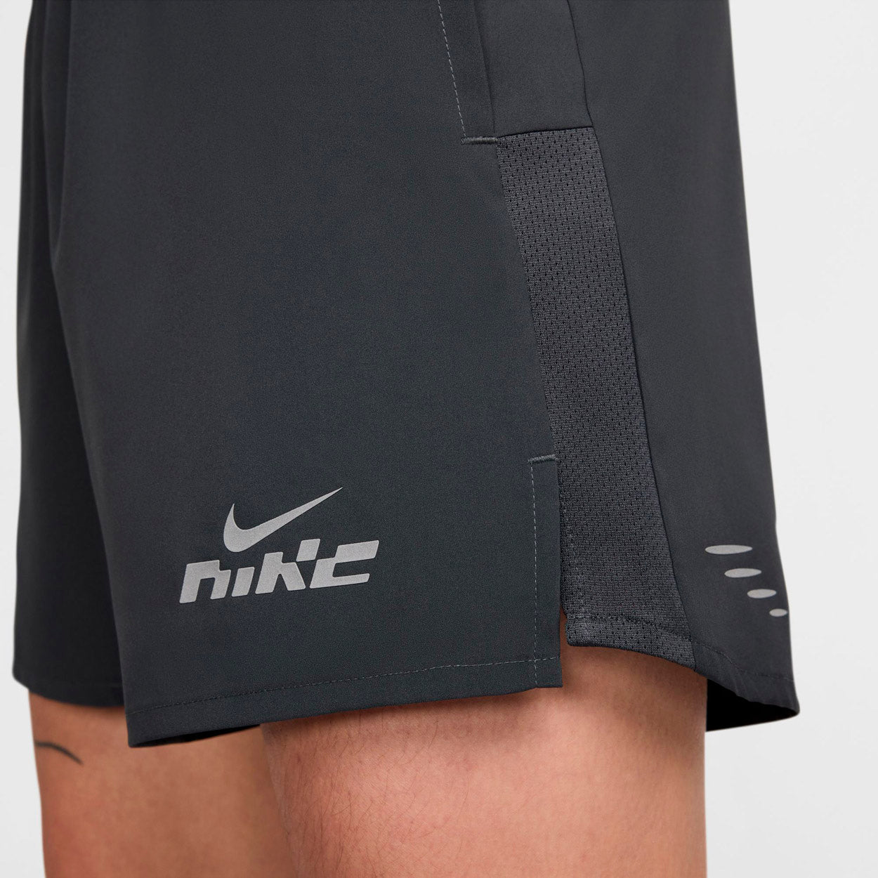 CHALLENGER FLASH DRI-FIT SHORTS
