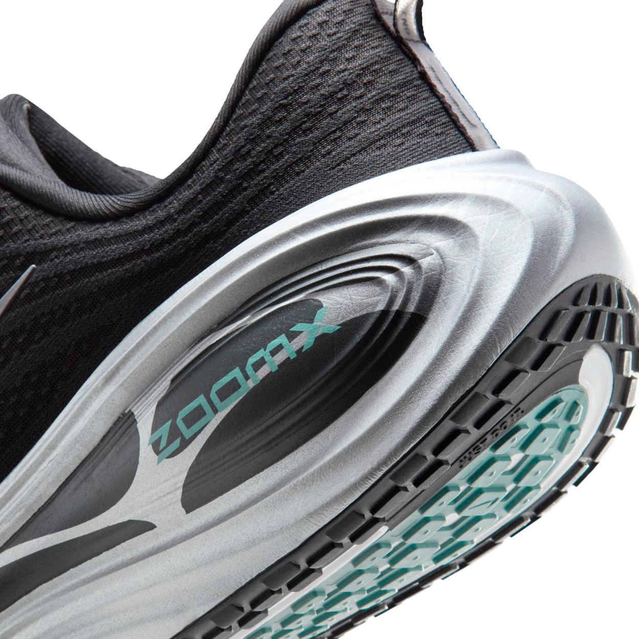 Vomero Plus Løbesko