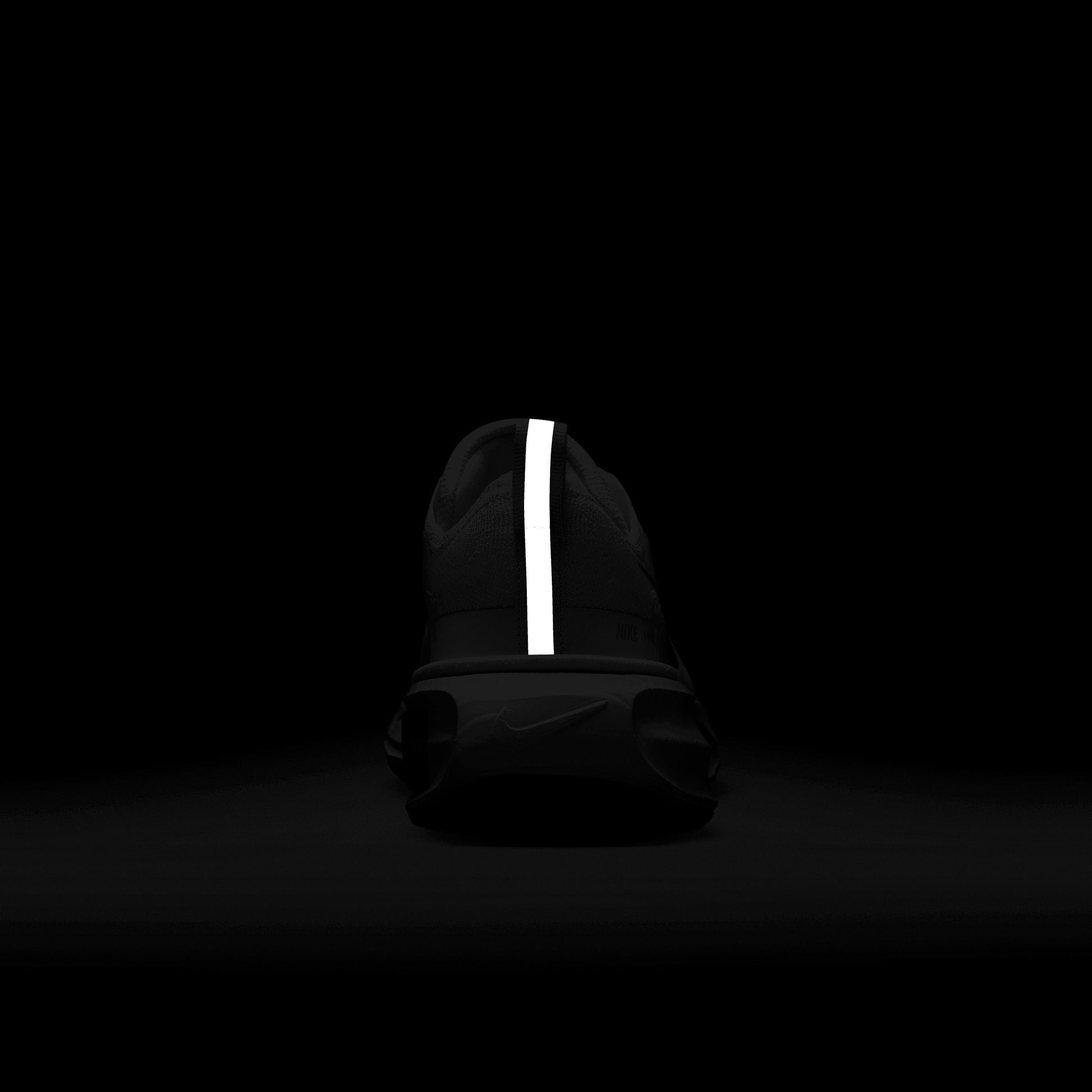 INVINCIBLE 3 Løbesko