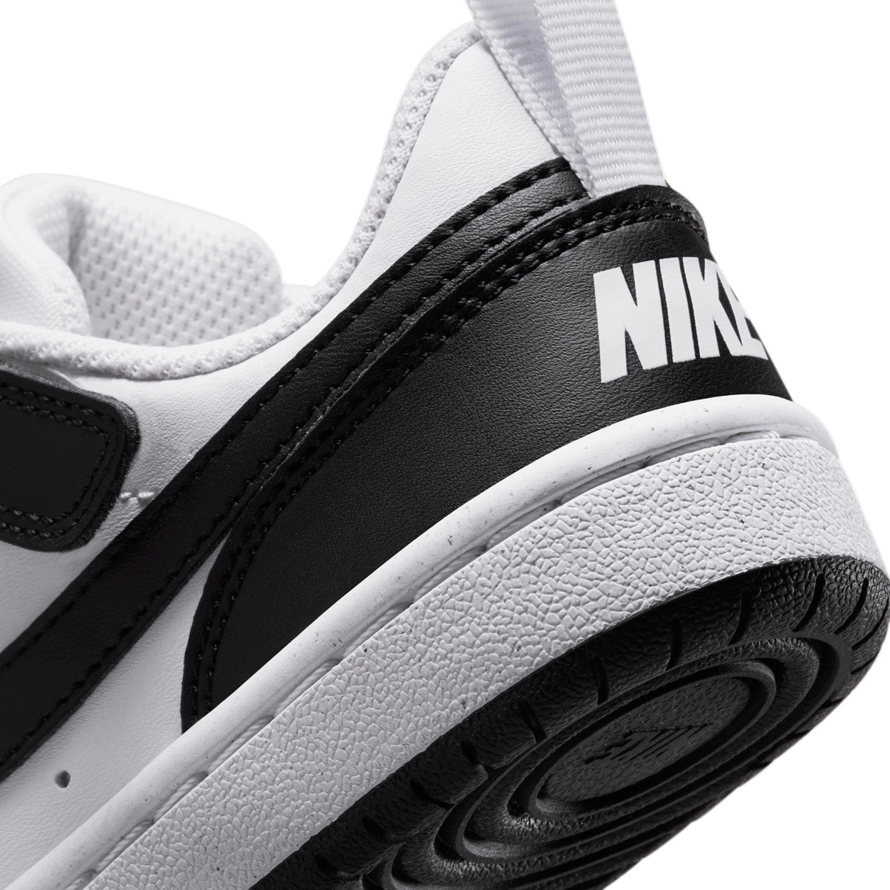 COURT BOROUGH LOW VELCRO SNEAKERS