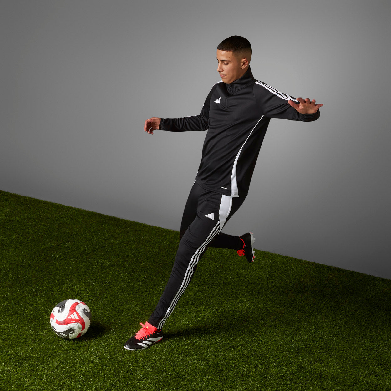 PREDATOR LEAGUE L FG FODBOLDSTØVLER