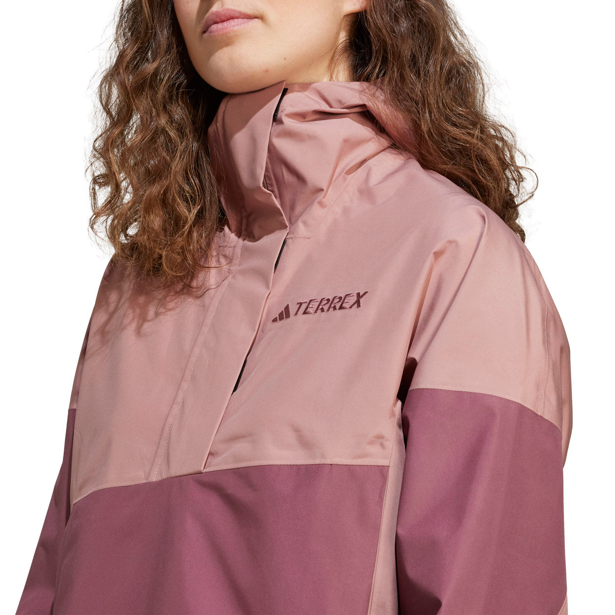 Terrex Xploric 2.5L Climaproof Anorak
