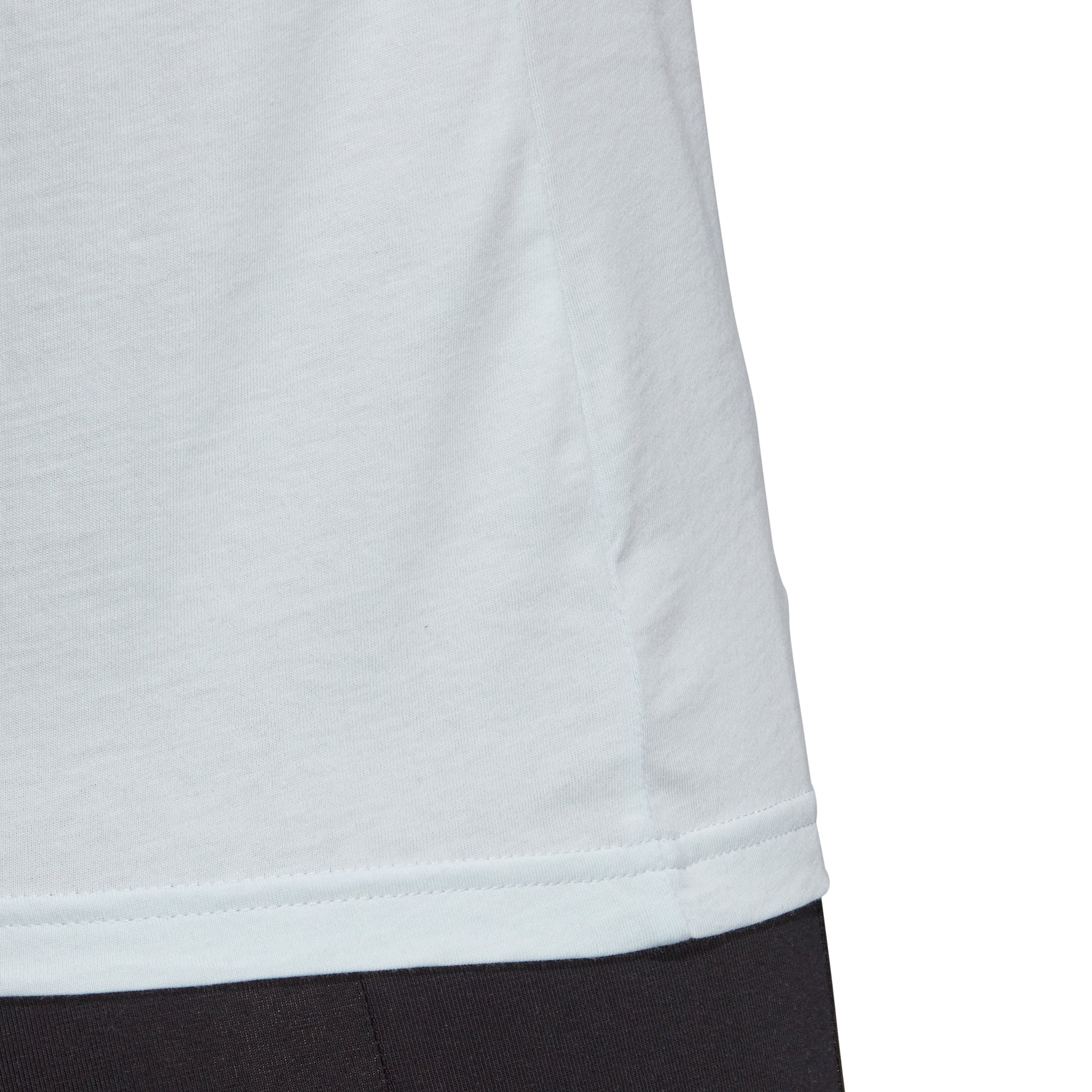 Must Haves Badge of Sport T-shirt