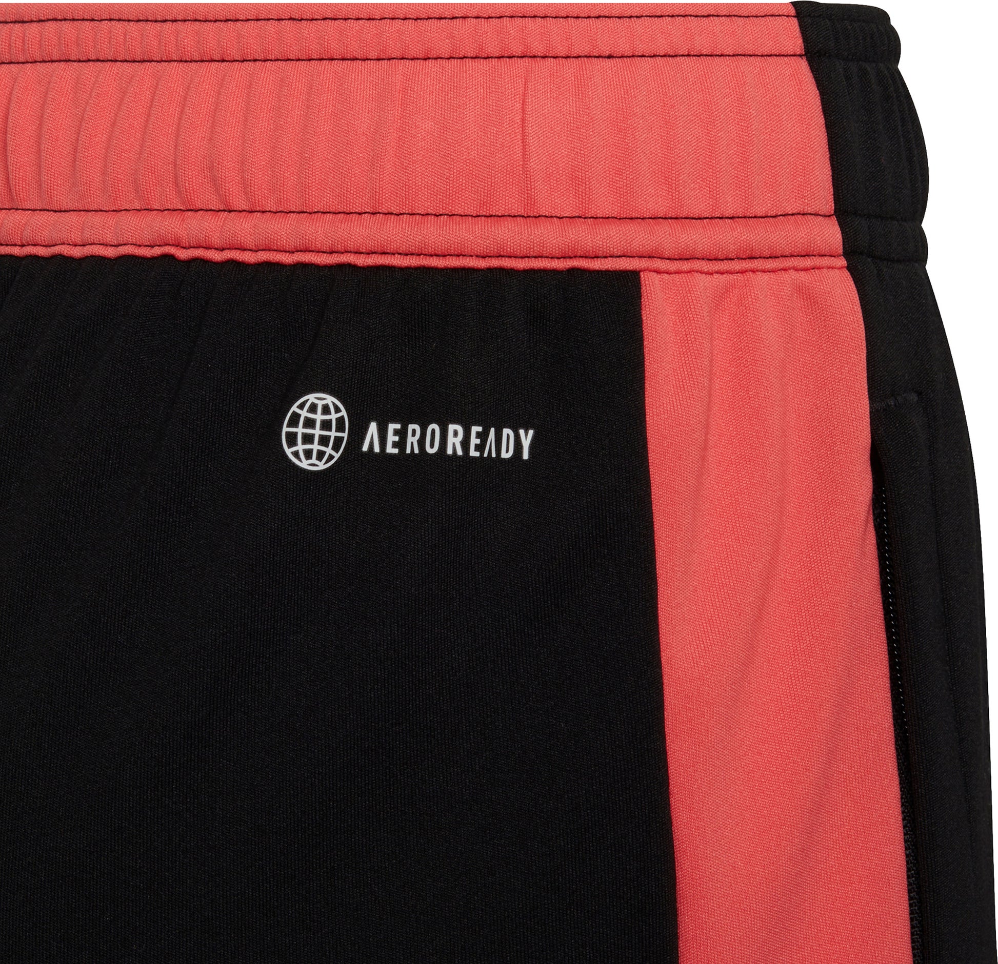 Tiro Essentials træningsshorts