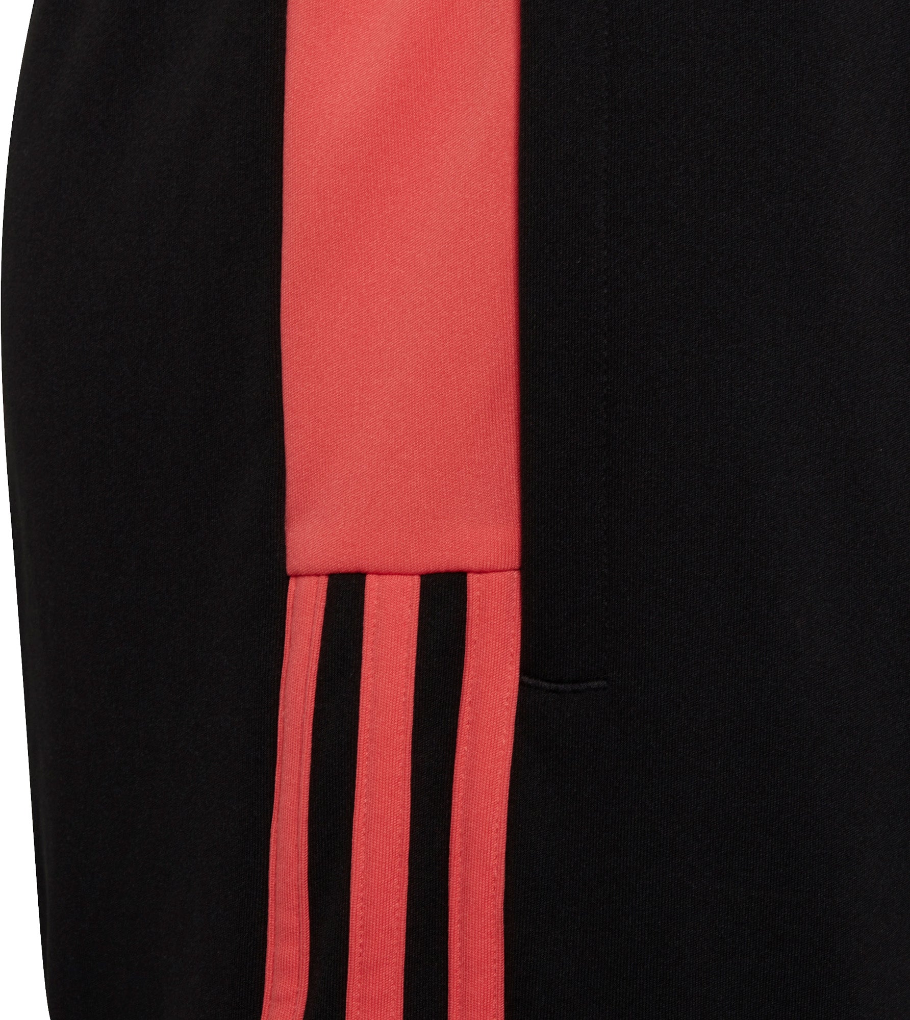 Tiro Essentials træningsshorts