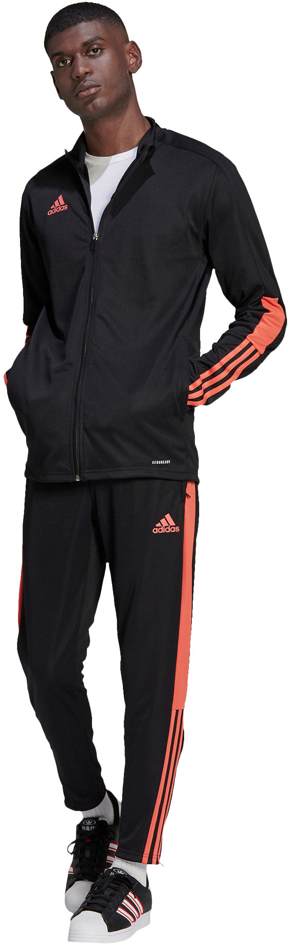 Tiro Essentials træningsjakke