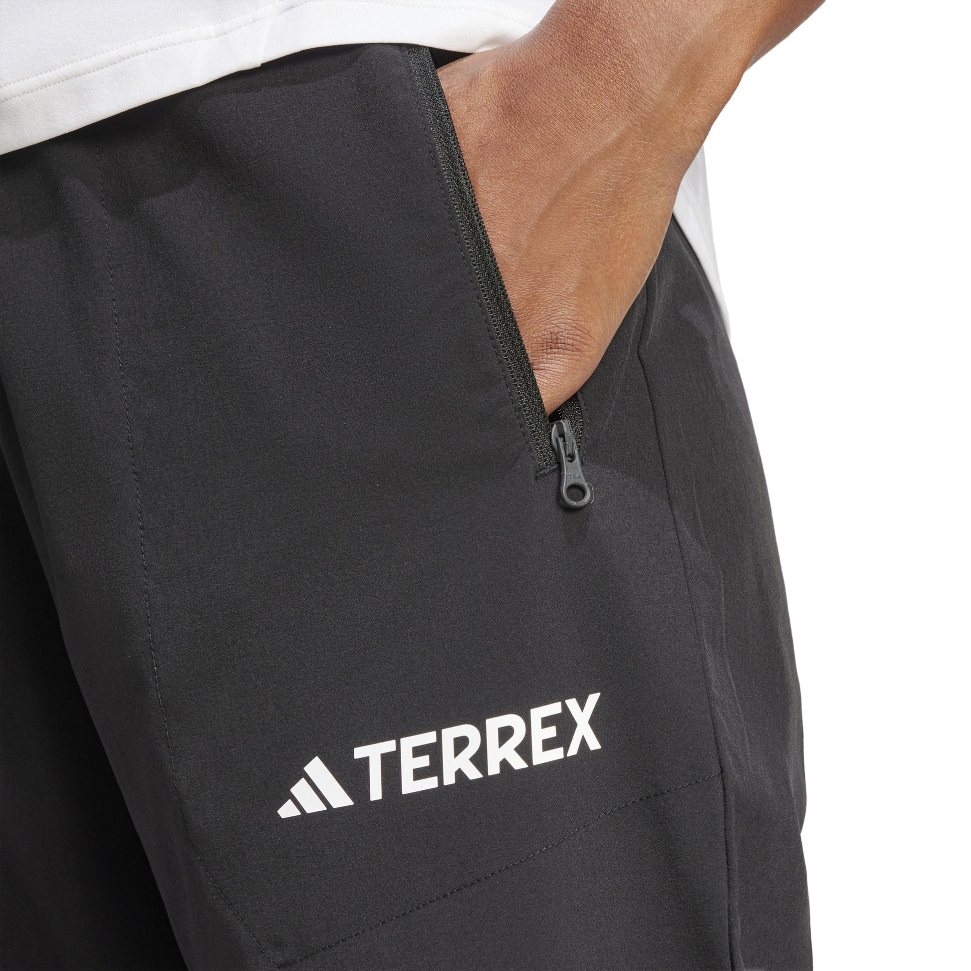 Essential Terrex Bukser
