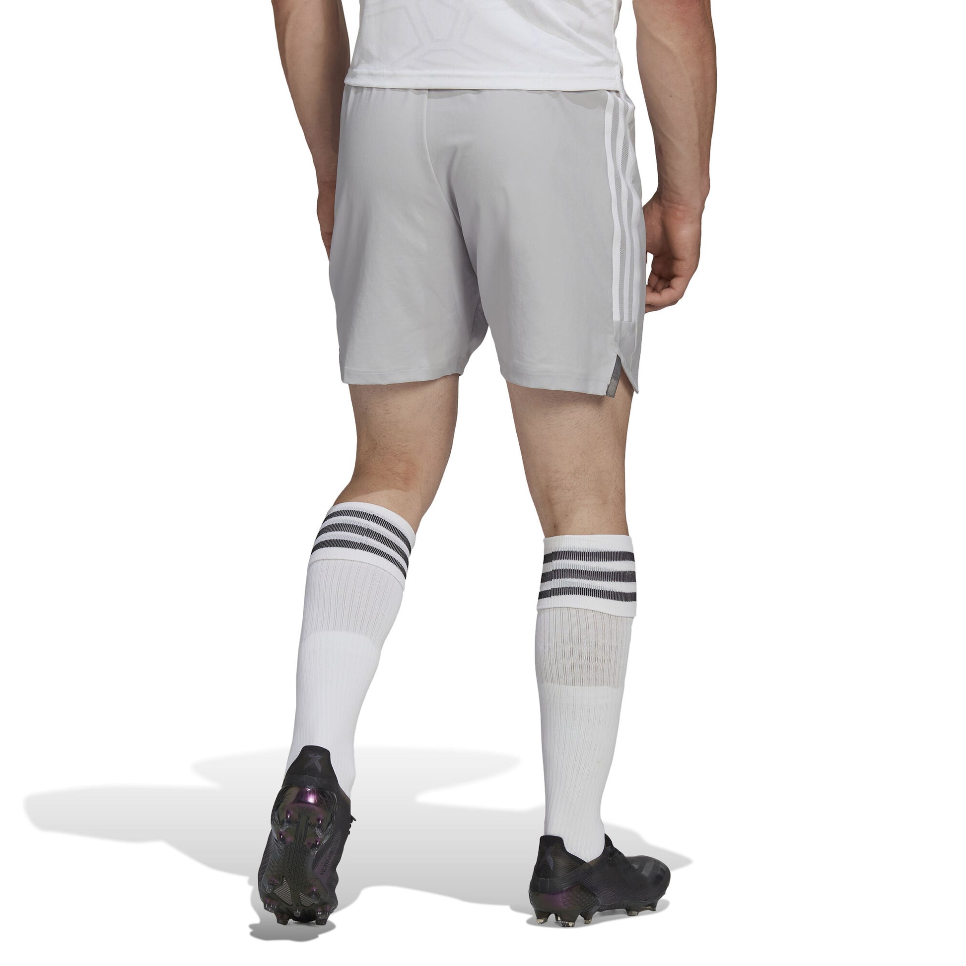 Con22 Shorts