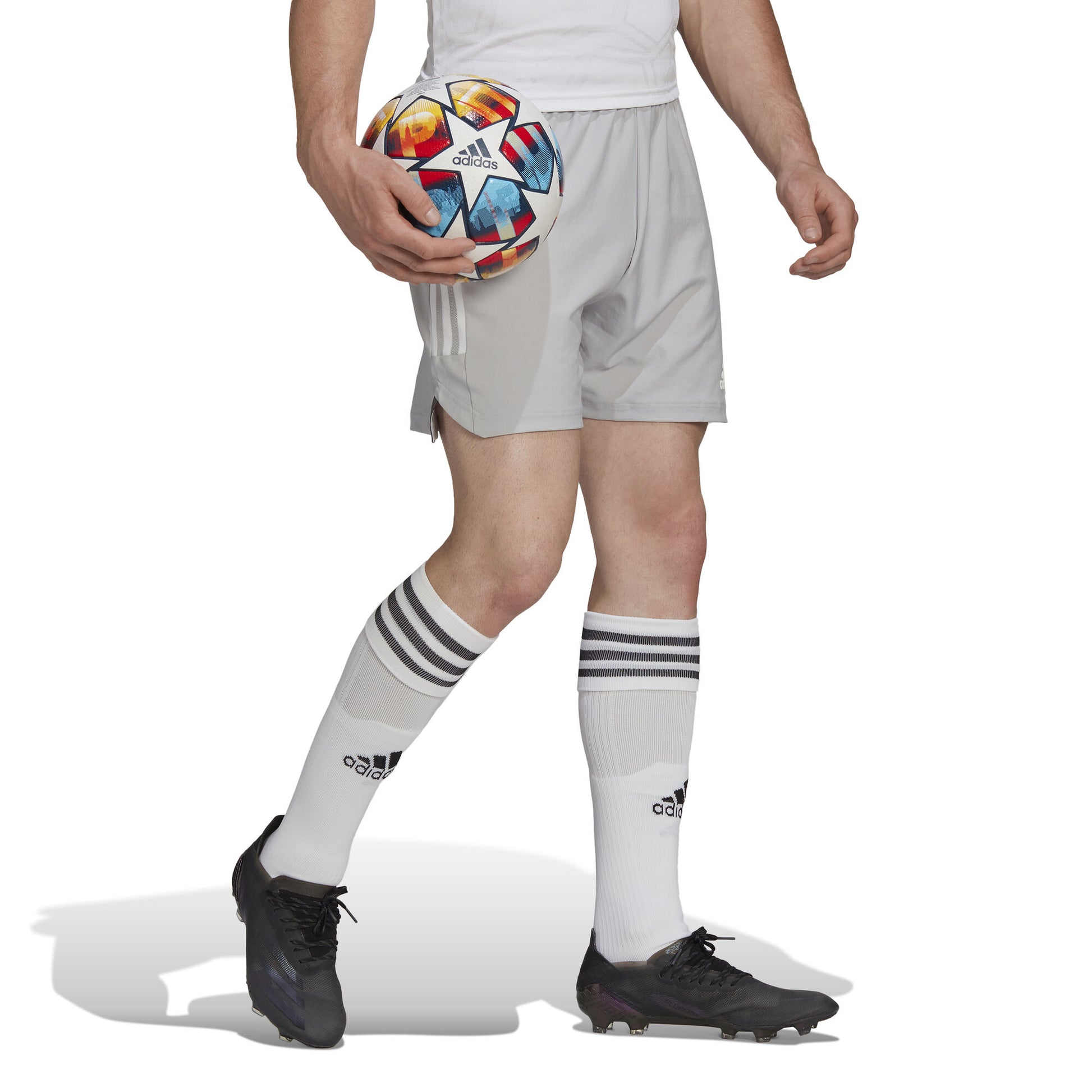 Con22 Shorts