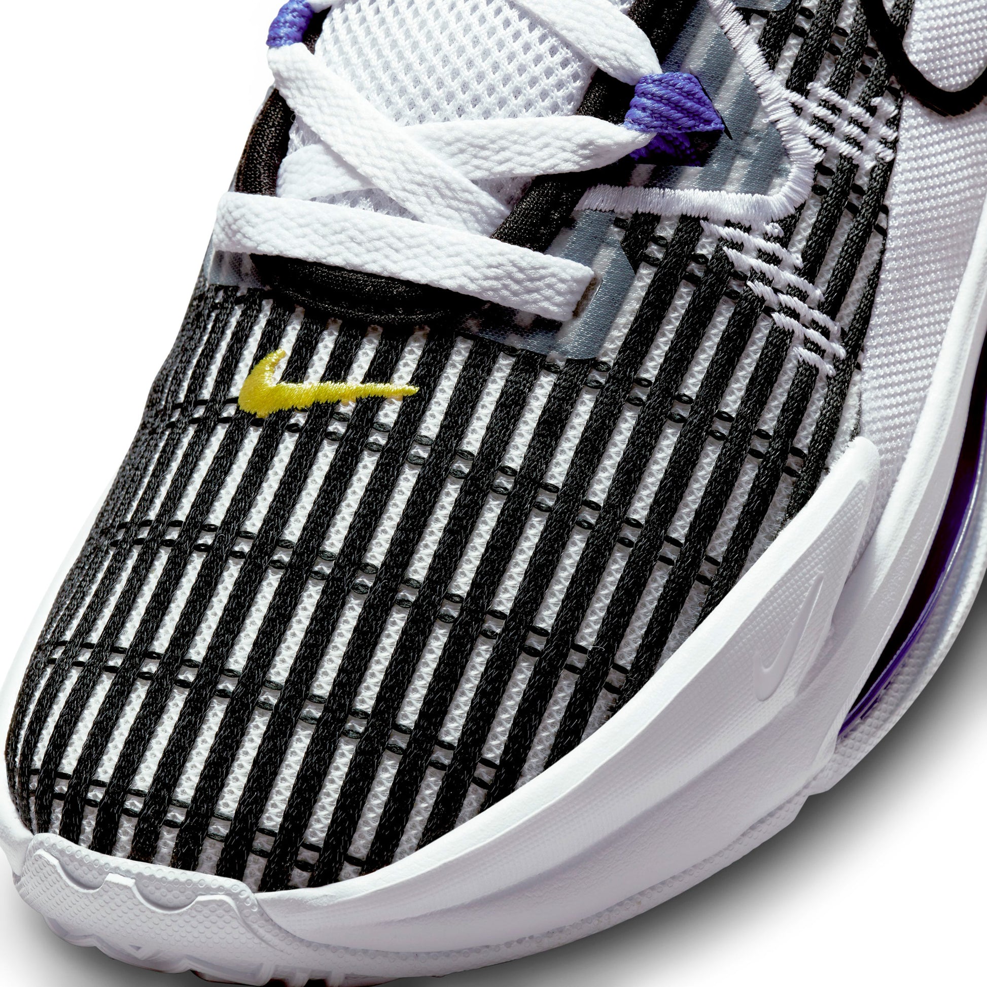 LeBron Witness 6 basketballsko
