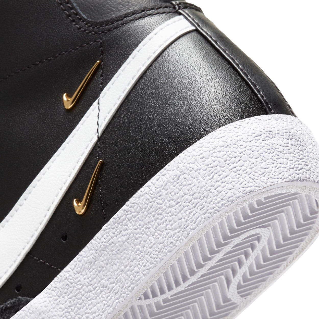 Blazer Mid 77' SE sneakers