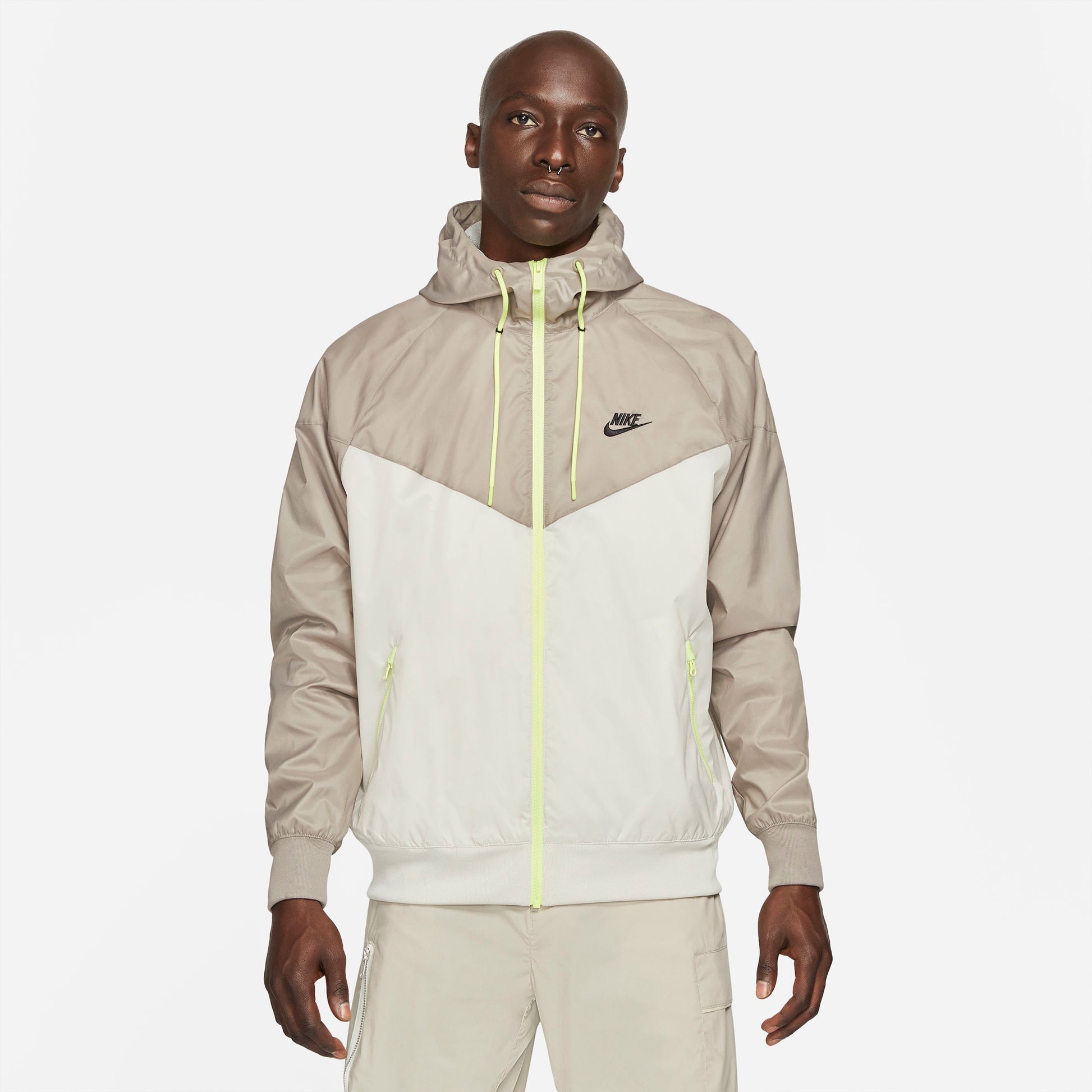 Sportswear Heritage Essential vindjakke