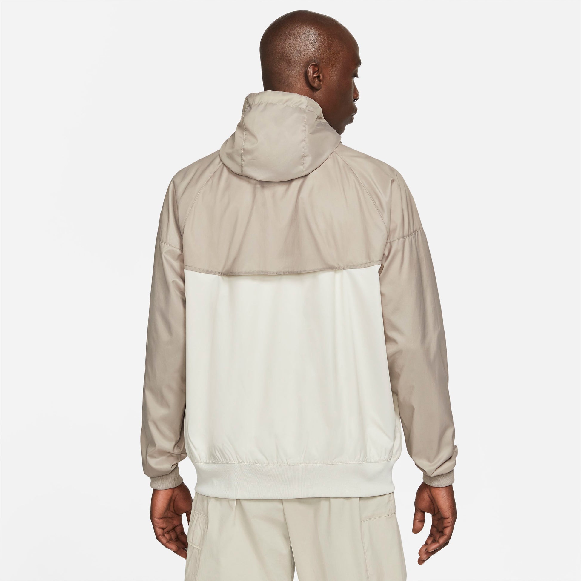 Sportswear Heritage Essential vindjakke
