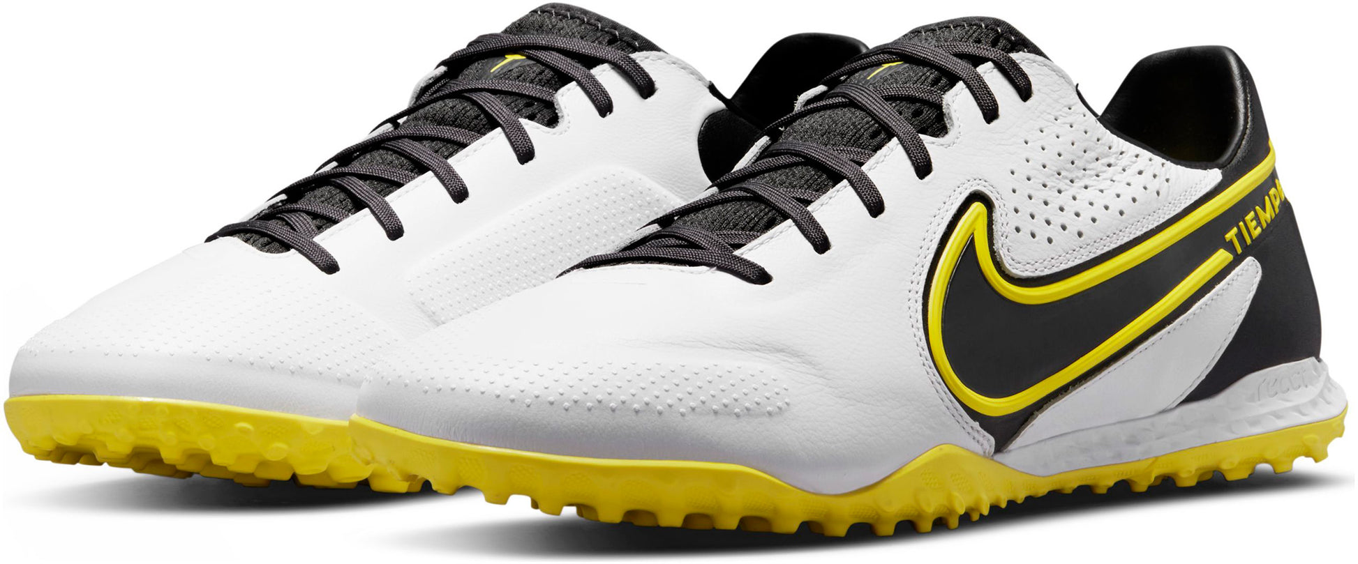 React Tiempo Legend 9 Pro TF grusbanesko