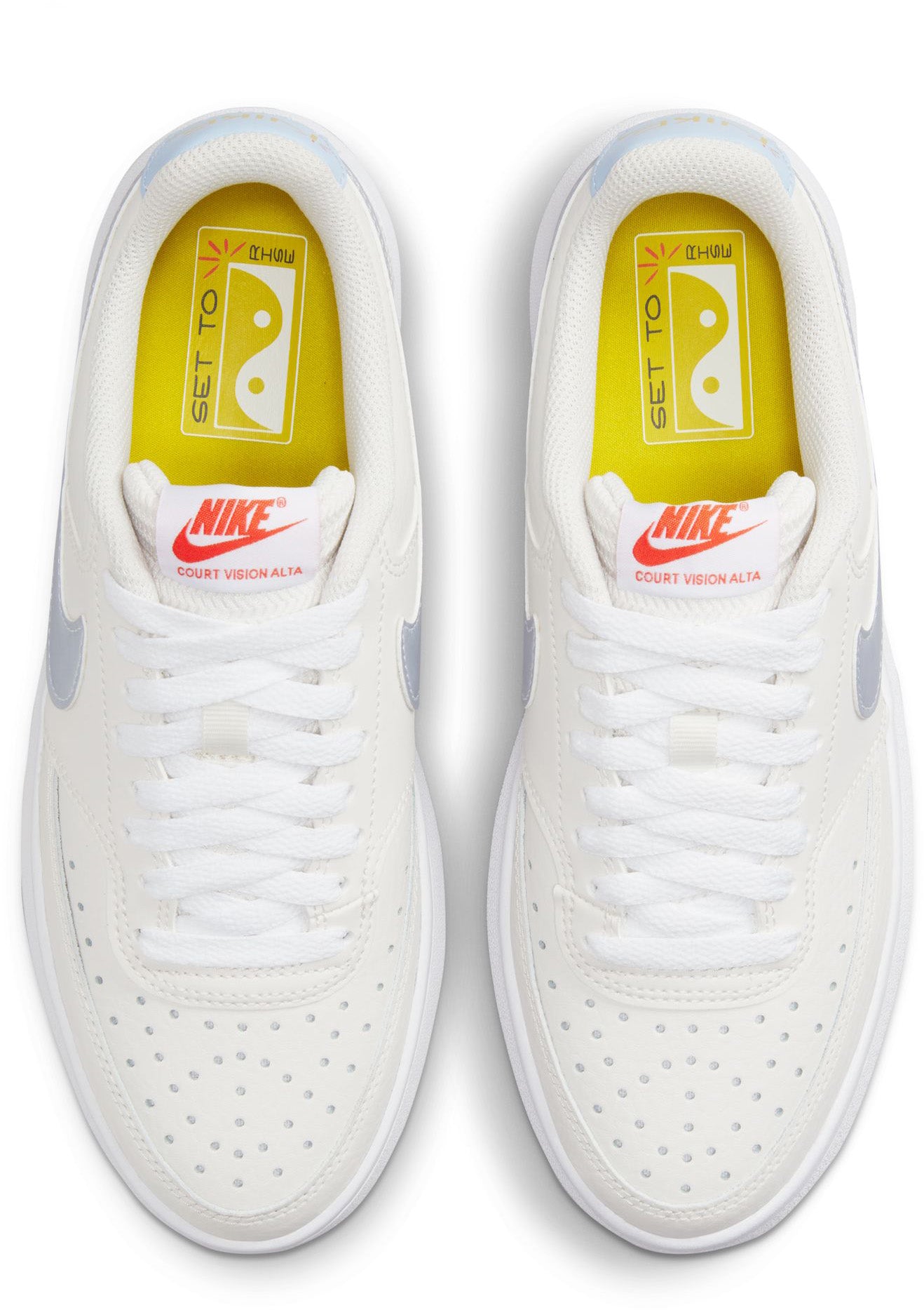 Court Vision Alta Sneakers