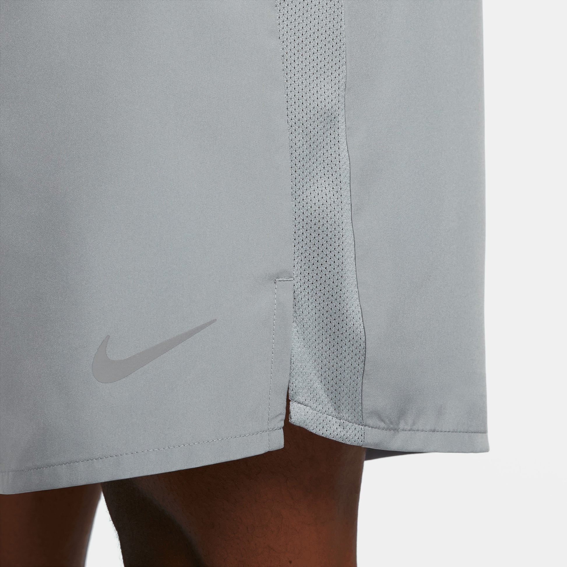 Dri-FIT Challenger 7" shorts