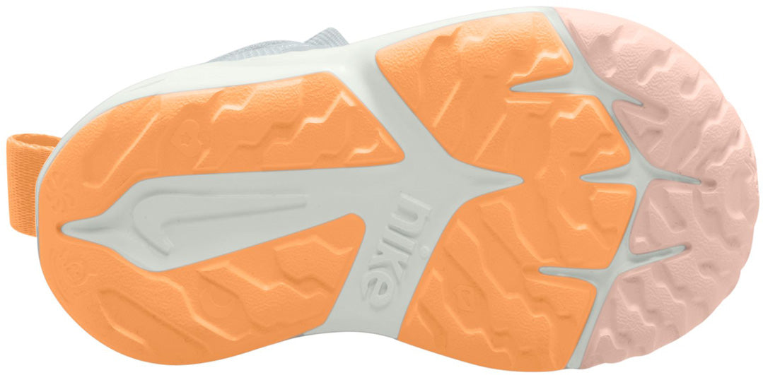 Star Runner 4 Sneakers