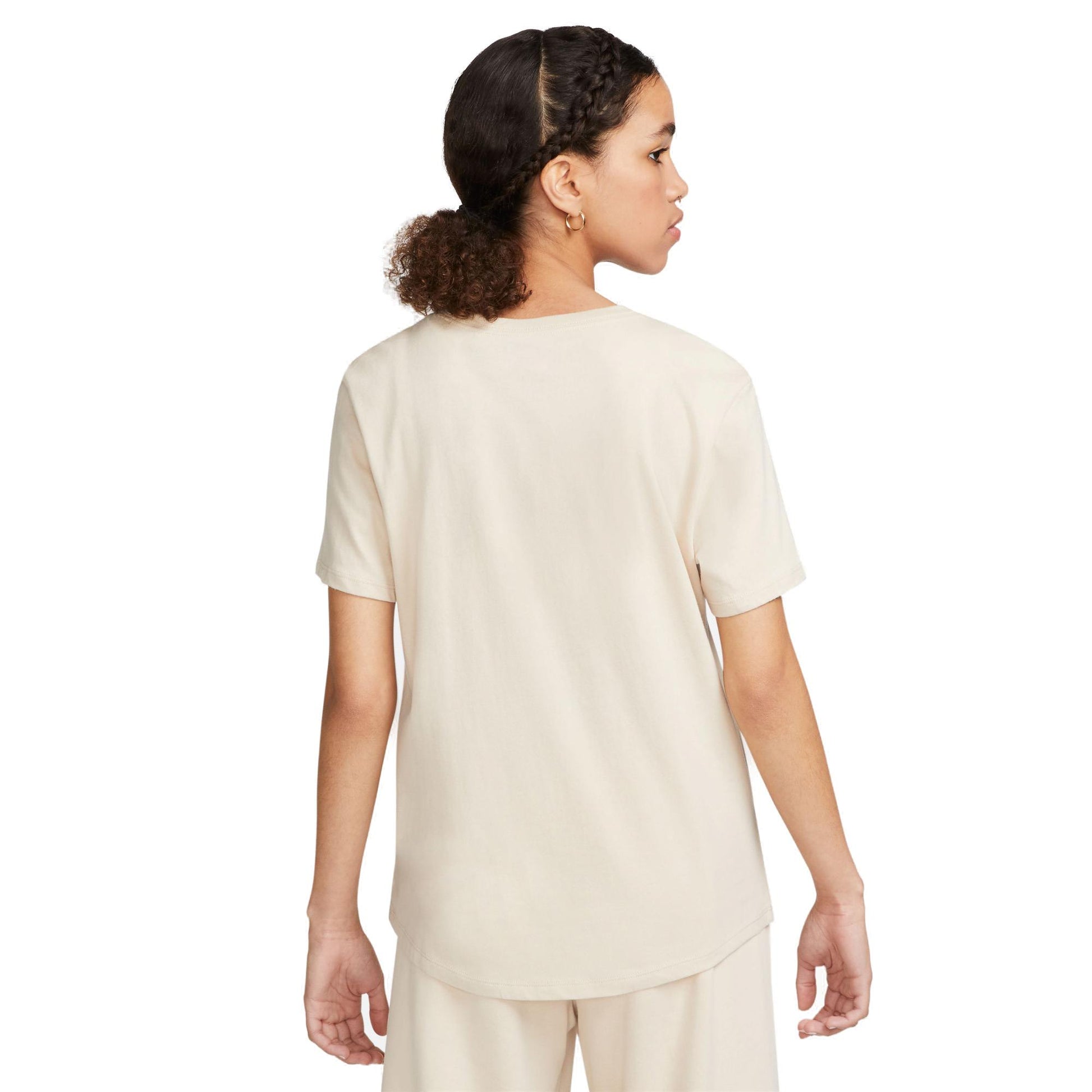 Sportswear Club Essentials T-shirt