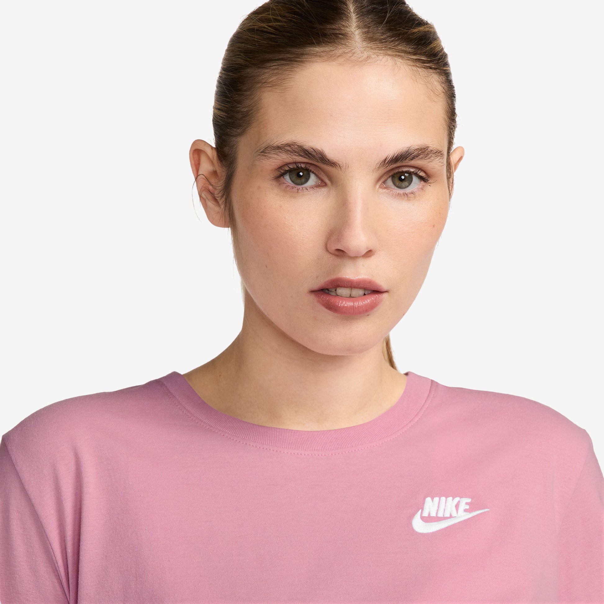 Sportswear Club Essentials T-shirt