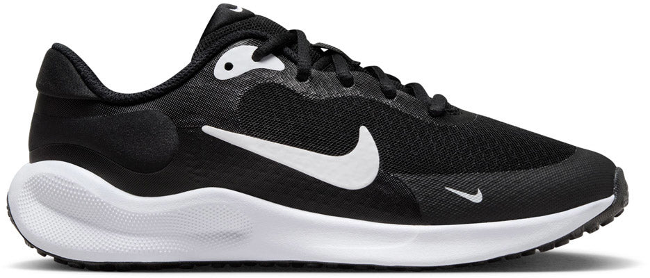 Revolution 7 sneakers