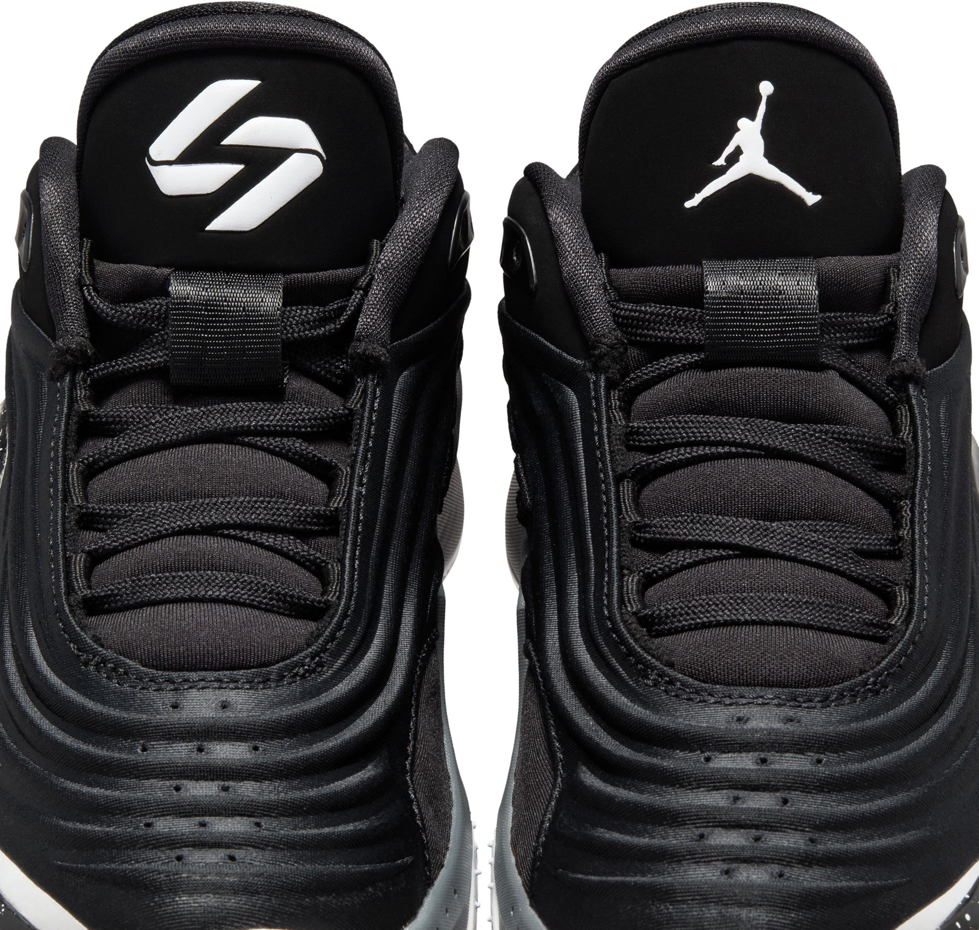 Jordan Luka 3 Sneakers