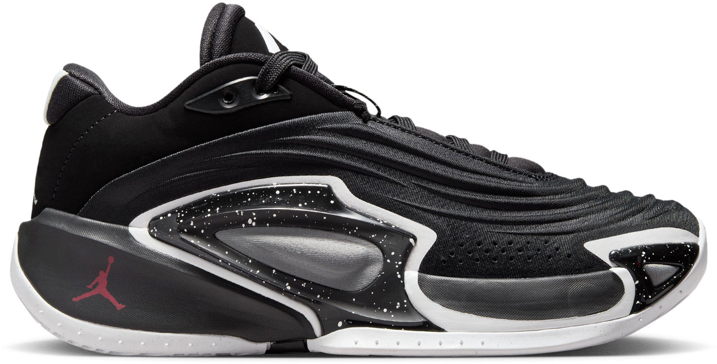 Jordan Luka 3 Sneakers