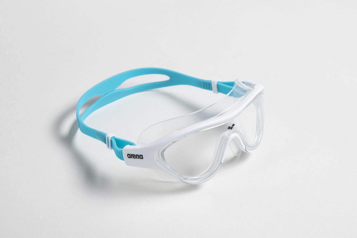 The One svømmebriller