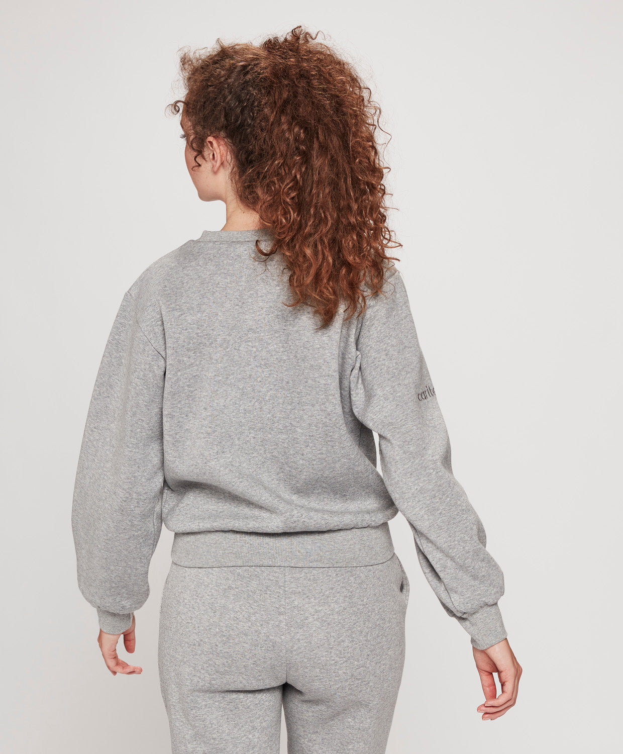 Round Neck sweatshirt