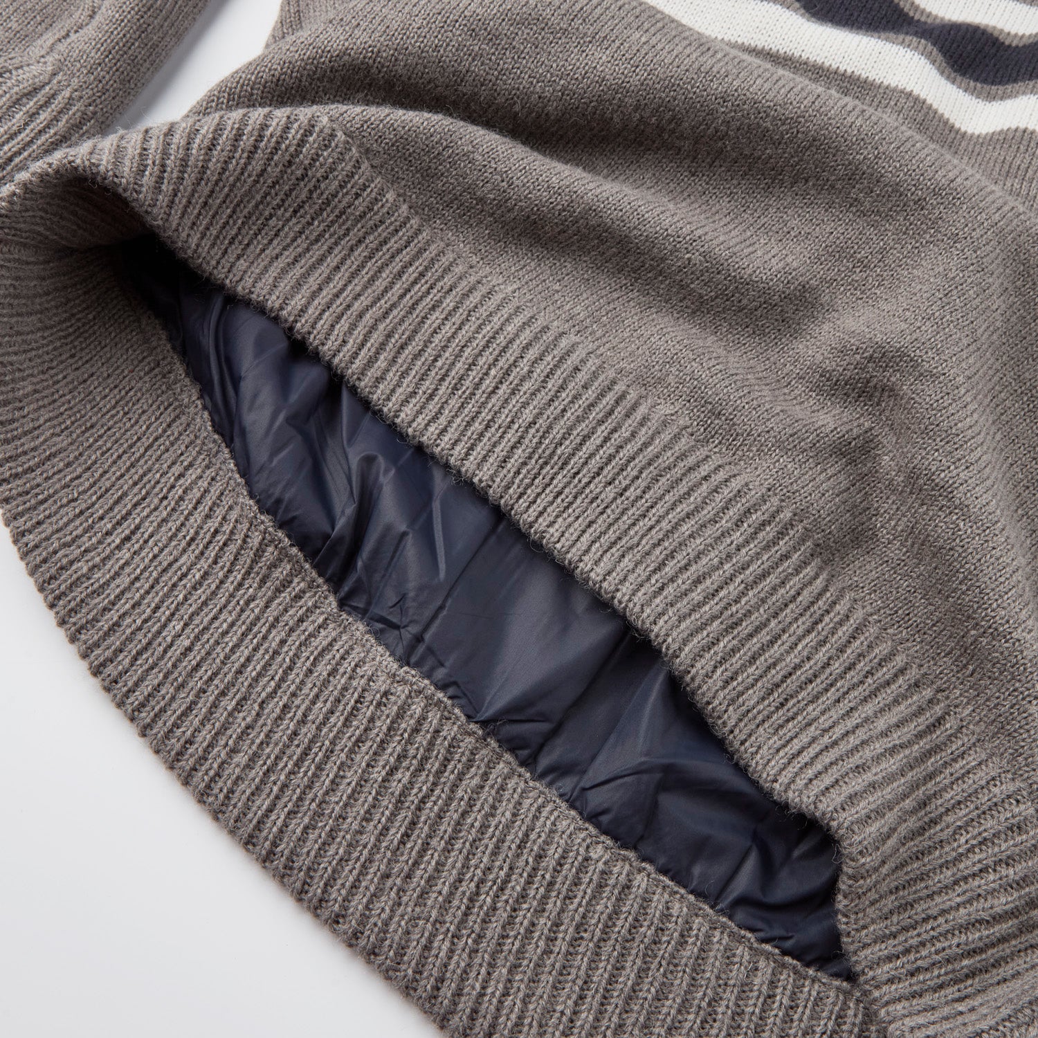 Icon Stripe Wind Knit striktrøje