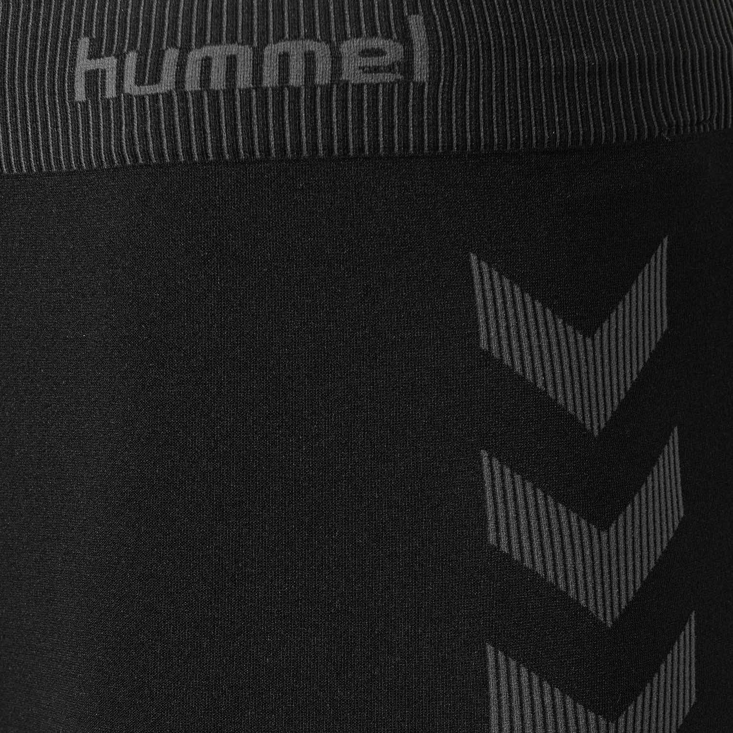 First Seamless indershorts