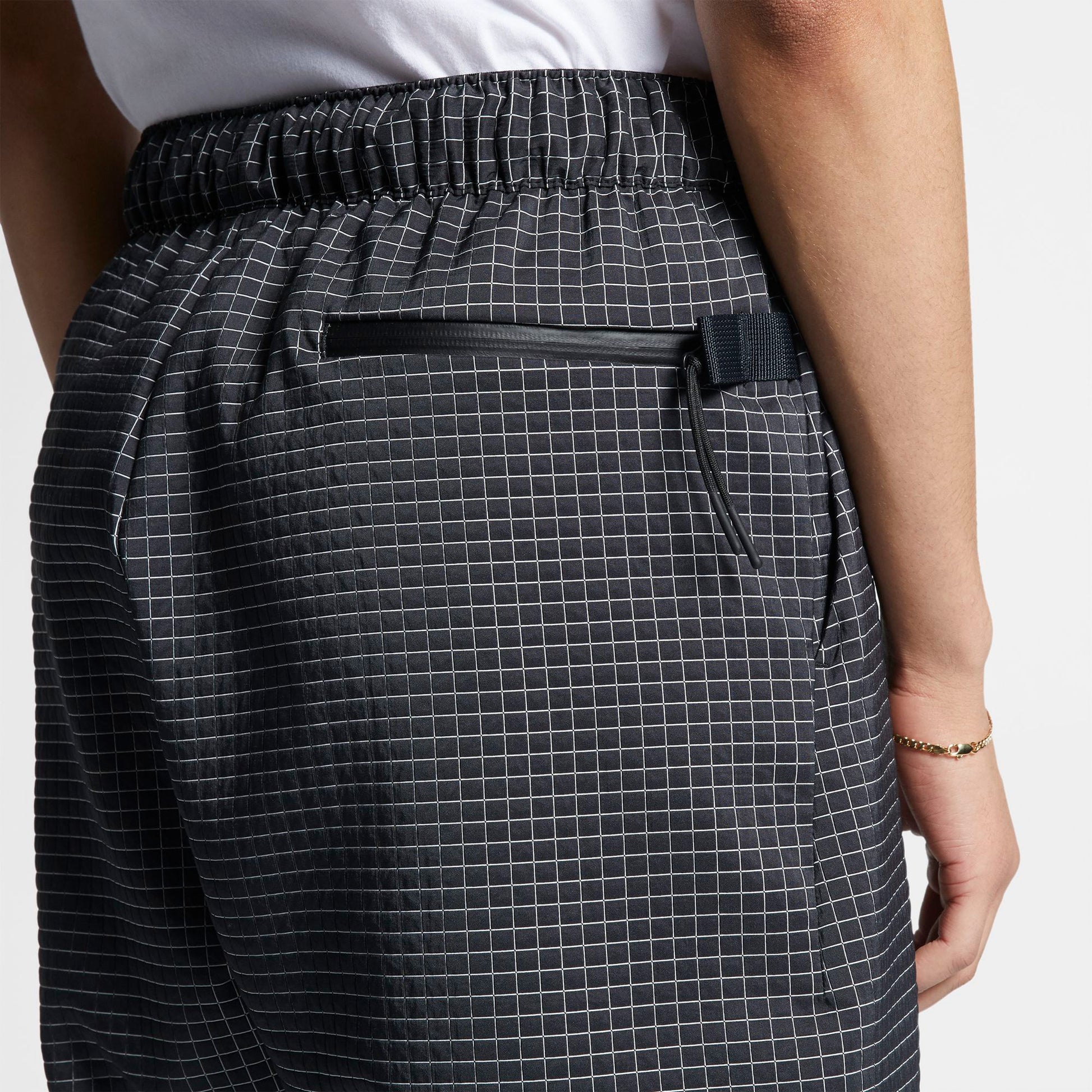 Sportswear Tech Pack Woven Shorts