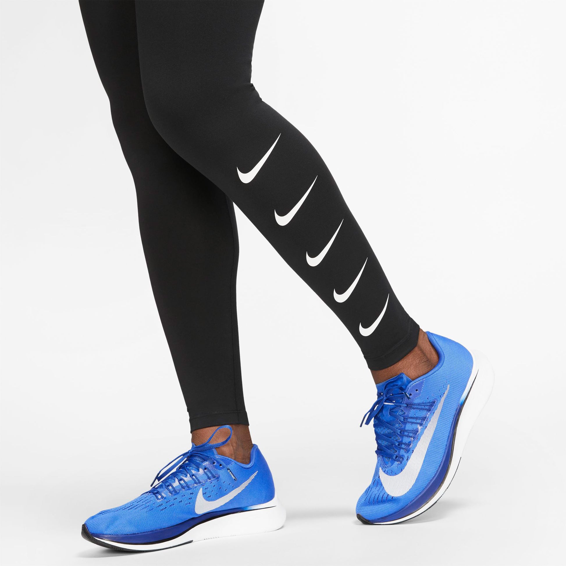 Swoosh Run Tight