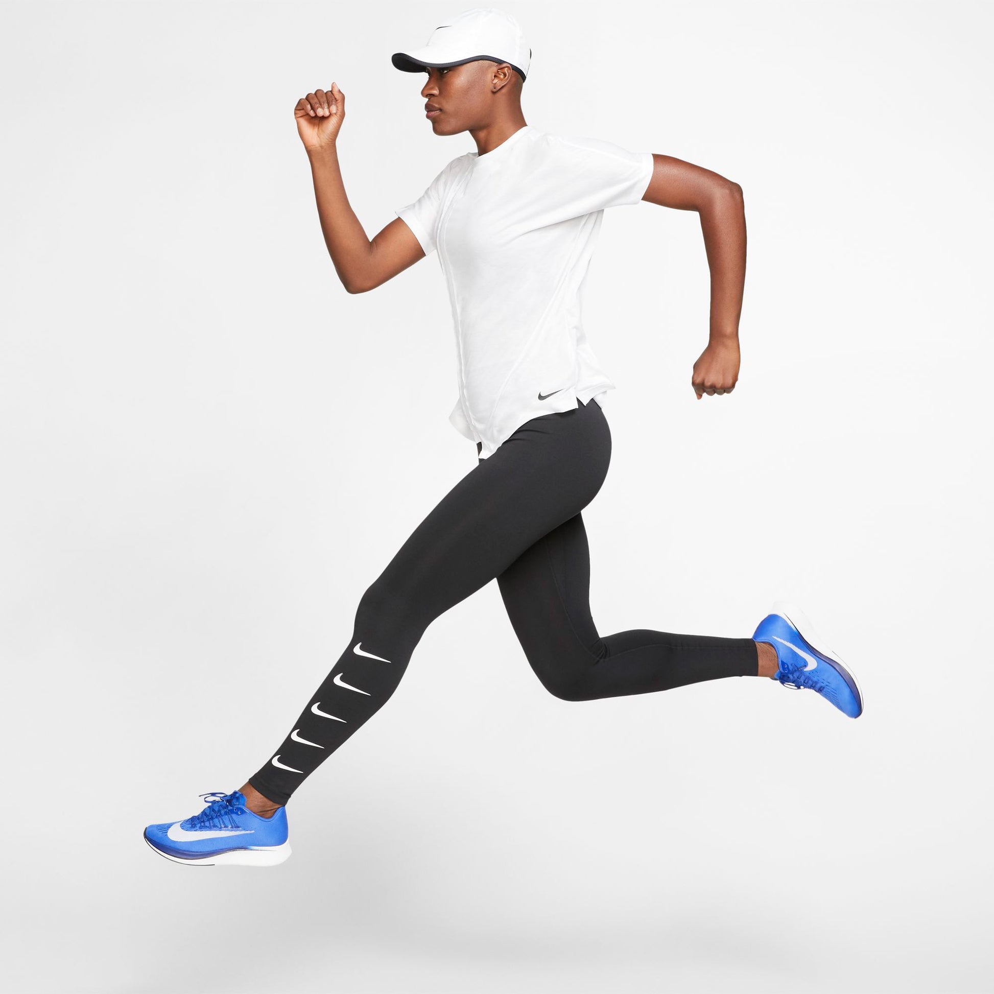 Swoosh Run Tight