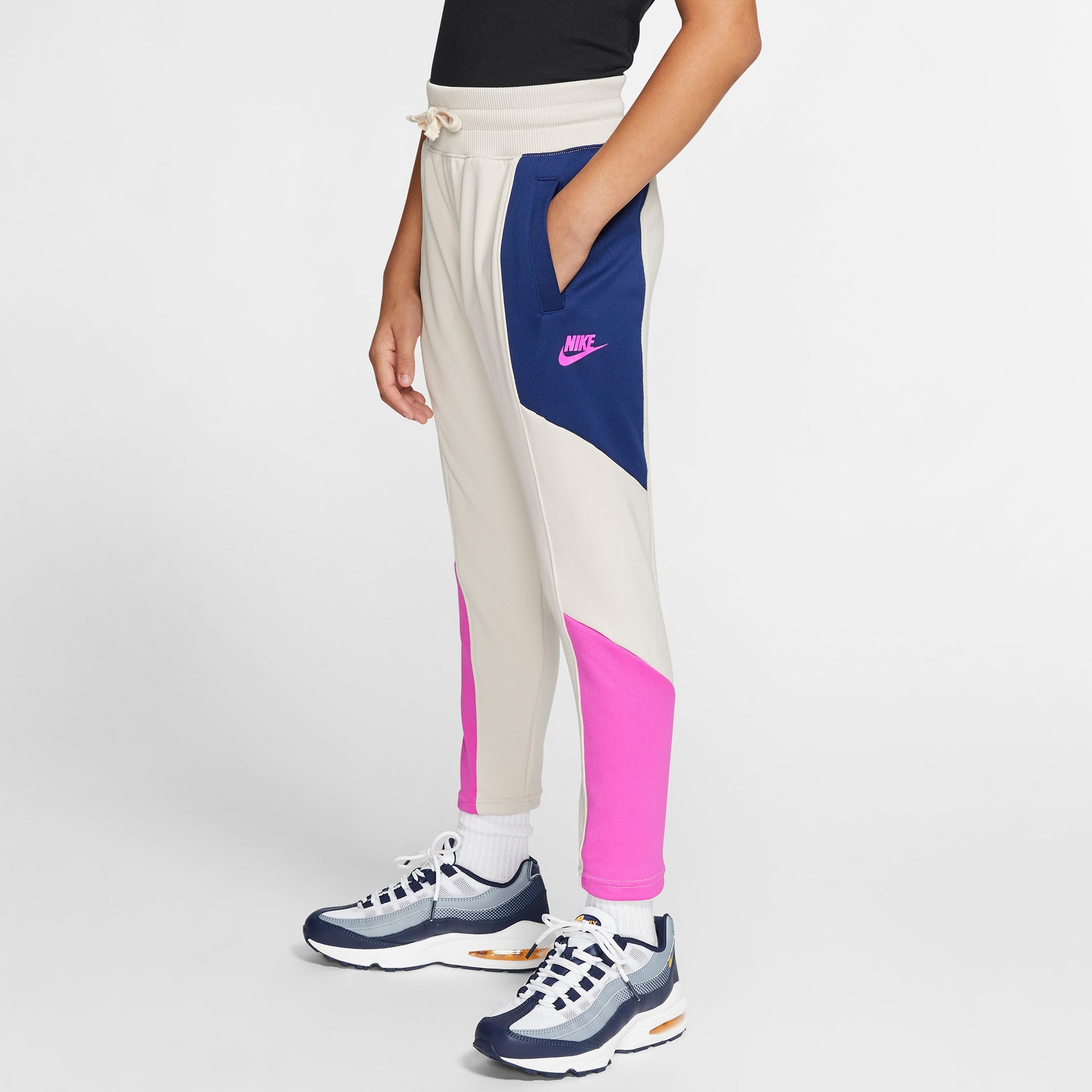 Sportswear Heritage Pants