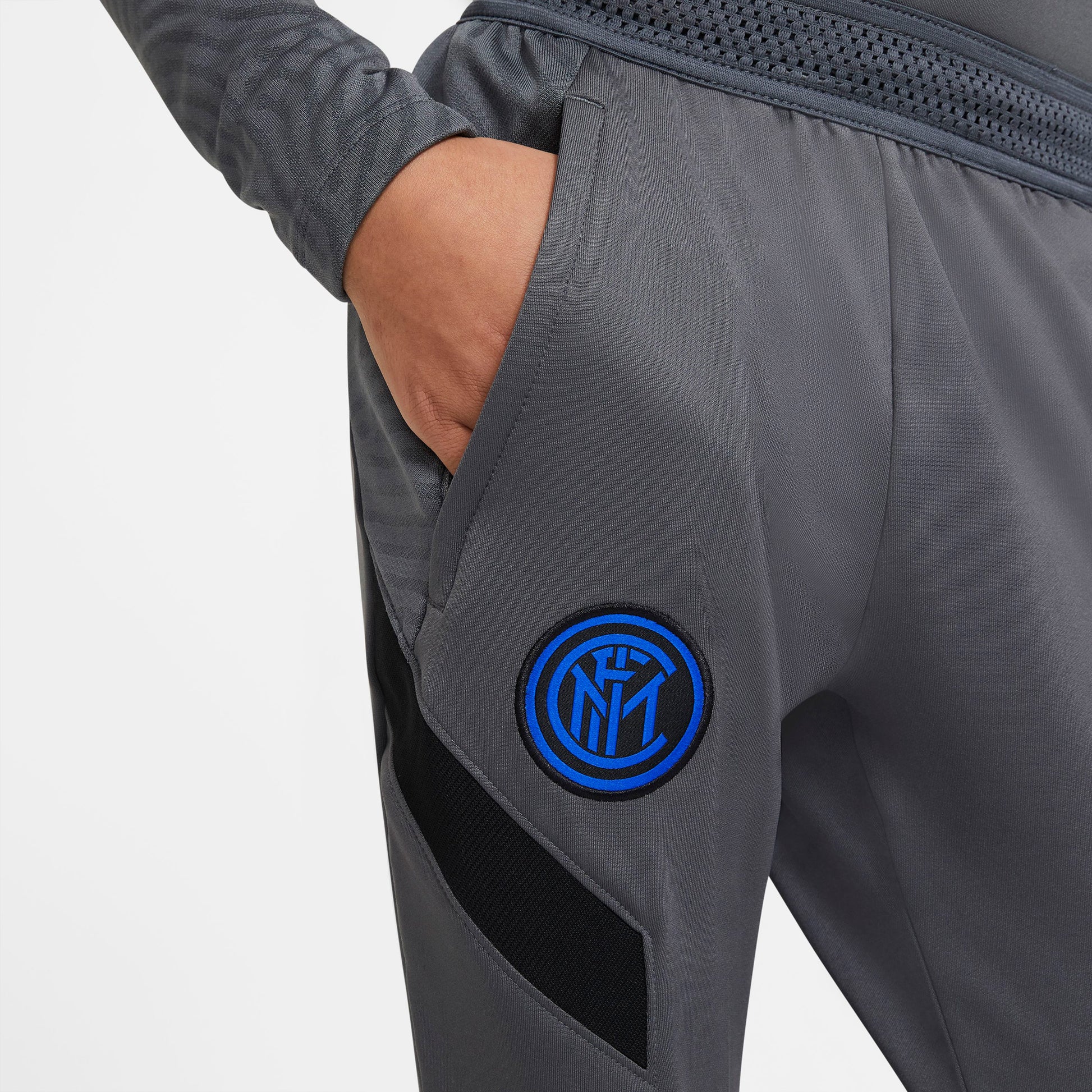 INTER MILAN STRIKE BUKS