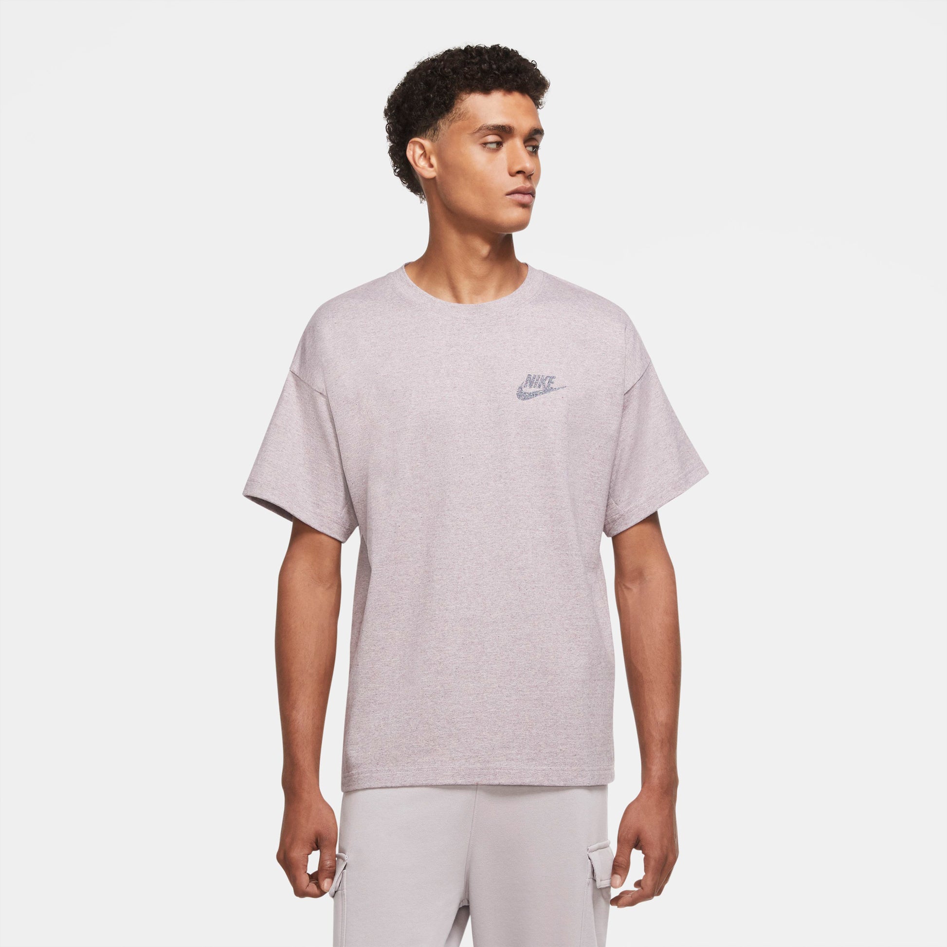 Sportswear Essentials T-shirt