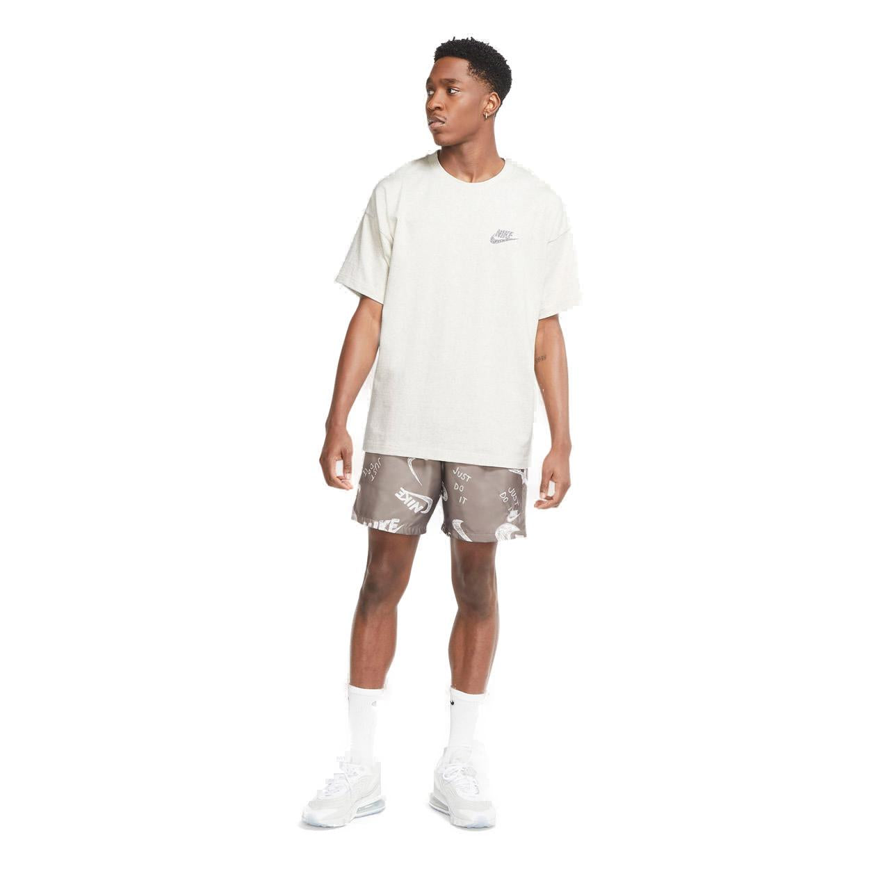 Sportswear Essentials T-shirt